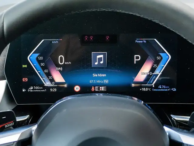 BMW X1 view 11