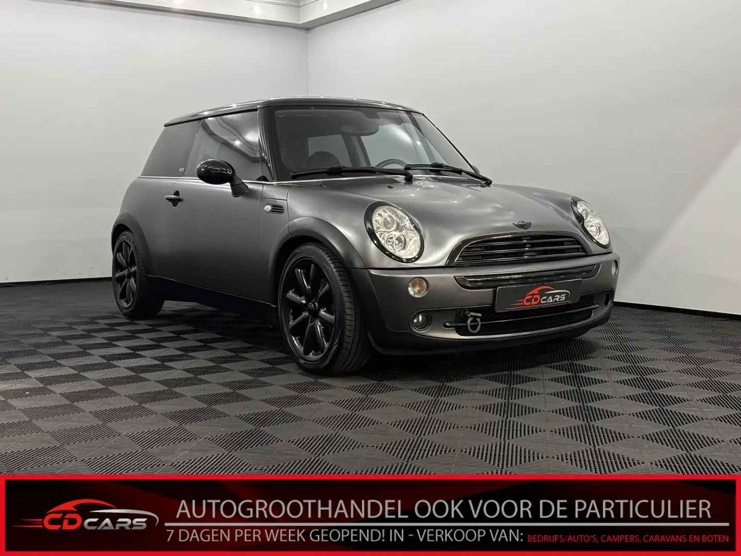 MINI Cooper Mini 1.6 Chili Leder, Parkeersensoren, Stoelverwar Grijs - 1