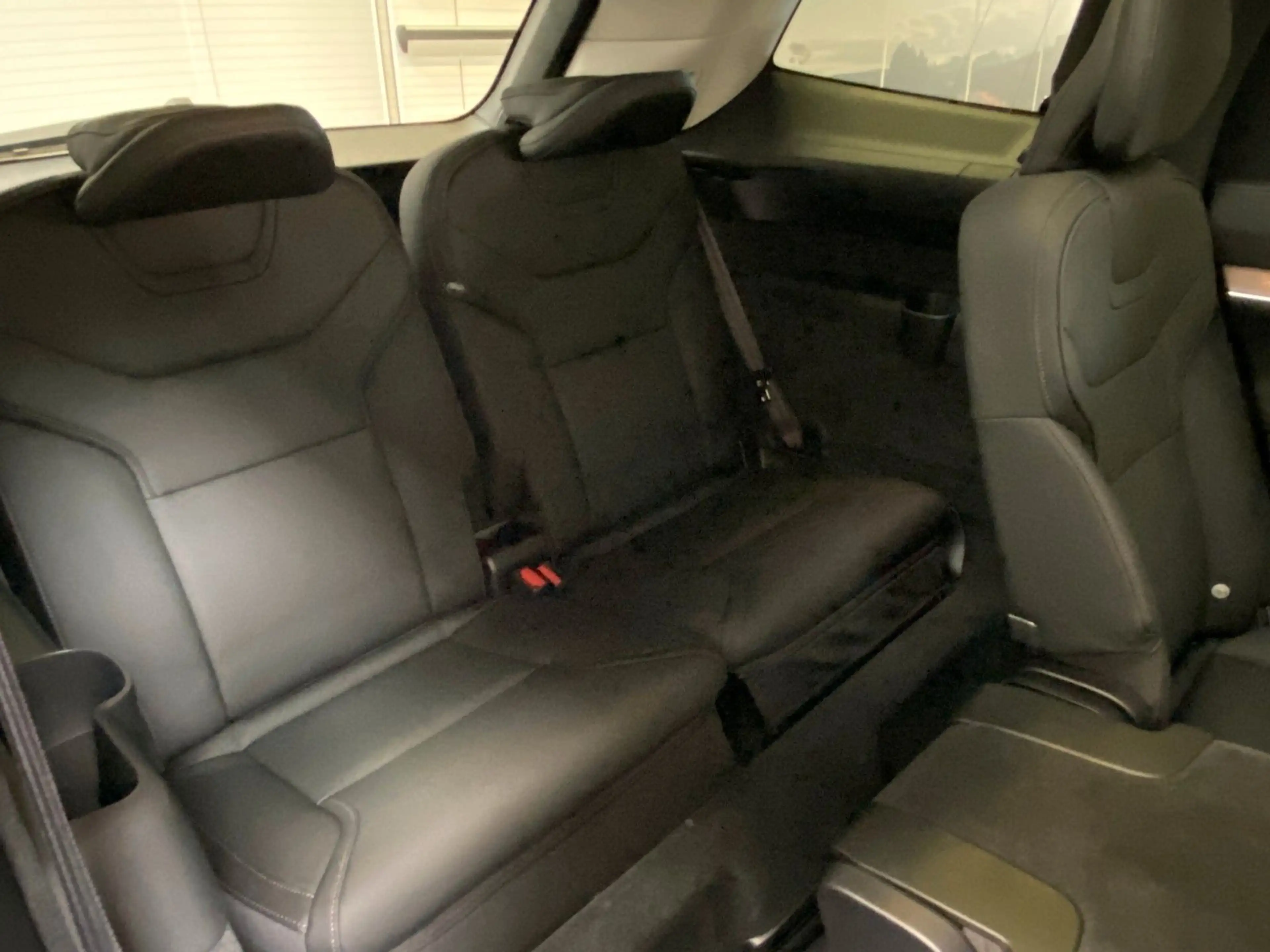 Volvo EX90 Ultra Pure Electric AWD — photo 13