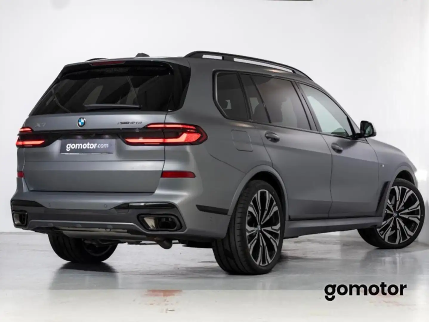 BMW X7 xDrive 40dA Gris - 2