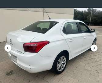 1.2 PureTech Shine 82