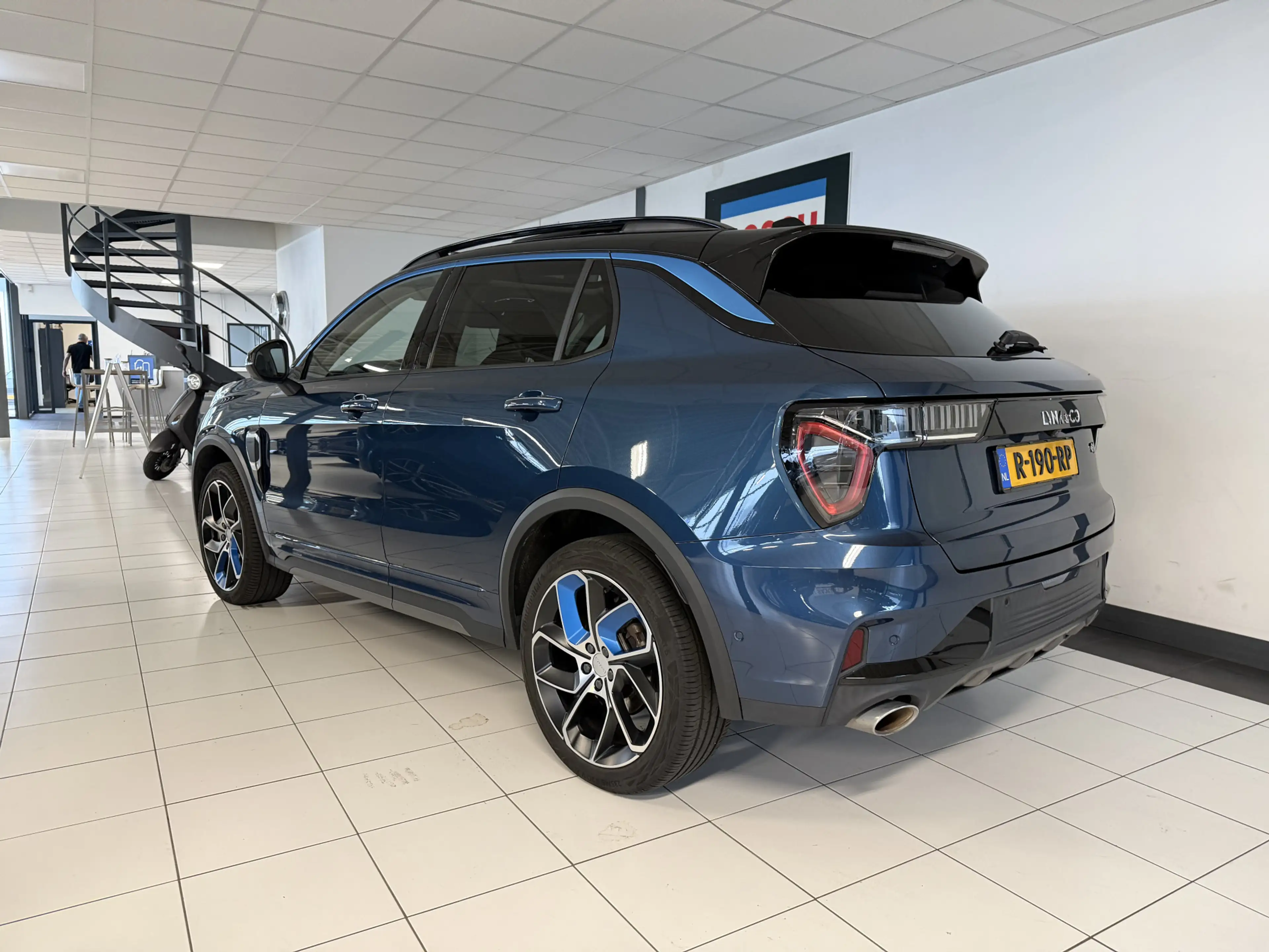 Lynk & Co 01 1.5 Phev Panoramadak /360 camera / Carplay /virtua — photo 3