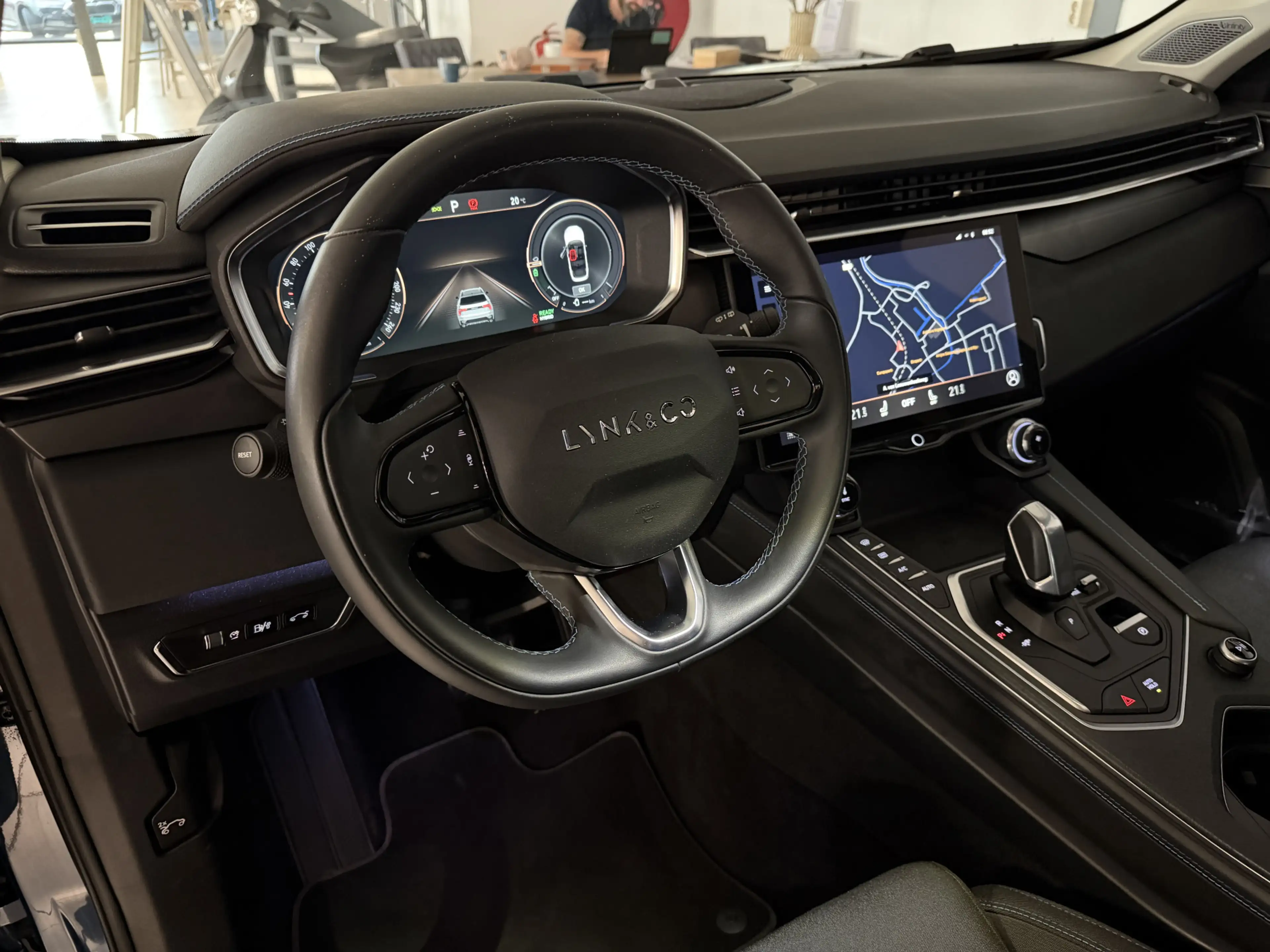Lynk & Co 01 1.5 Phev Panoramadak /360 camera / Carplay /virtua — photo 11