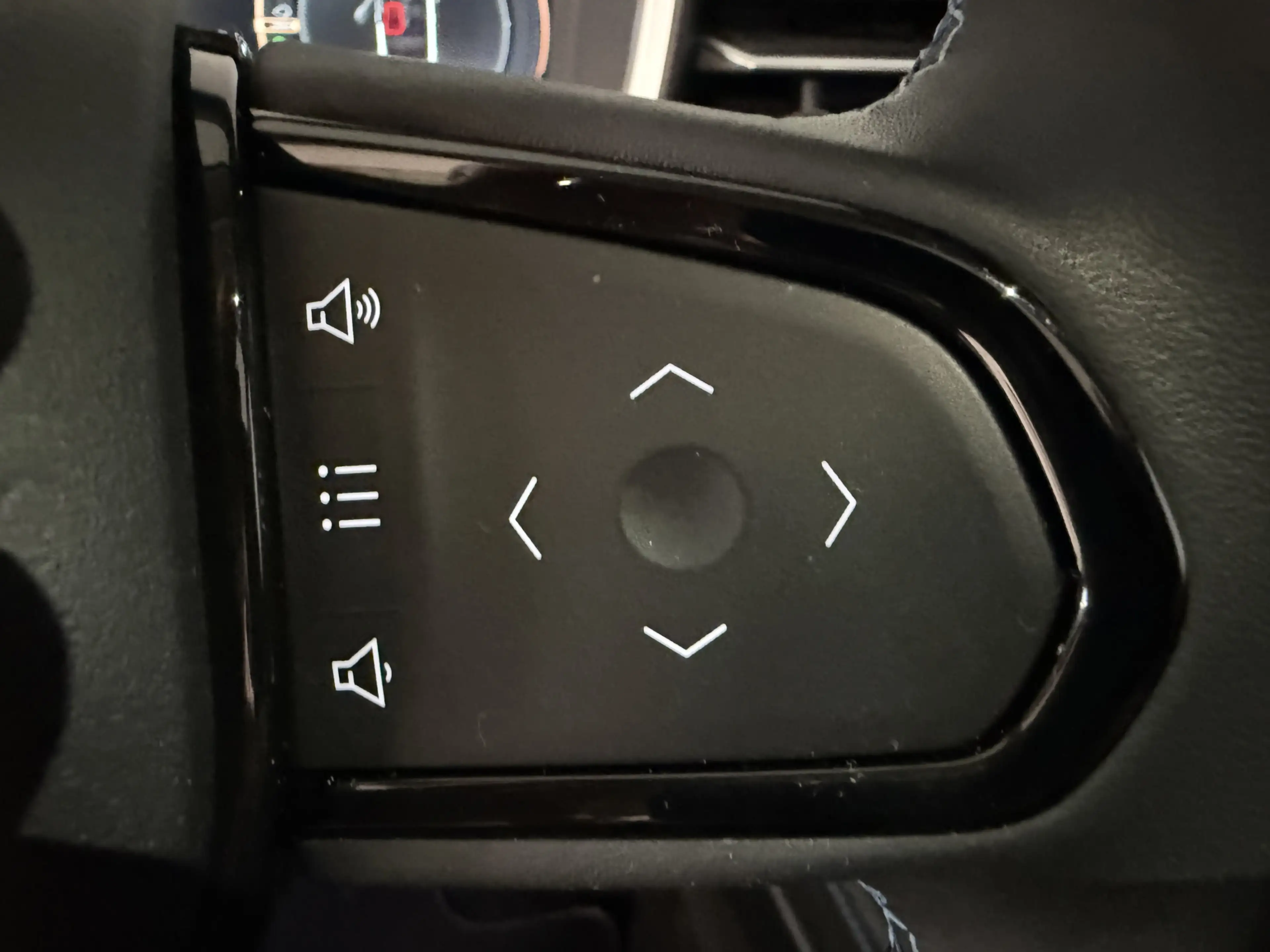 Lynk & Co 01 1.5 Phev Panoramadak /360 camera / Carplay /virtua — photo 14