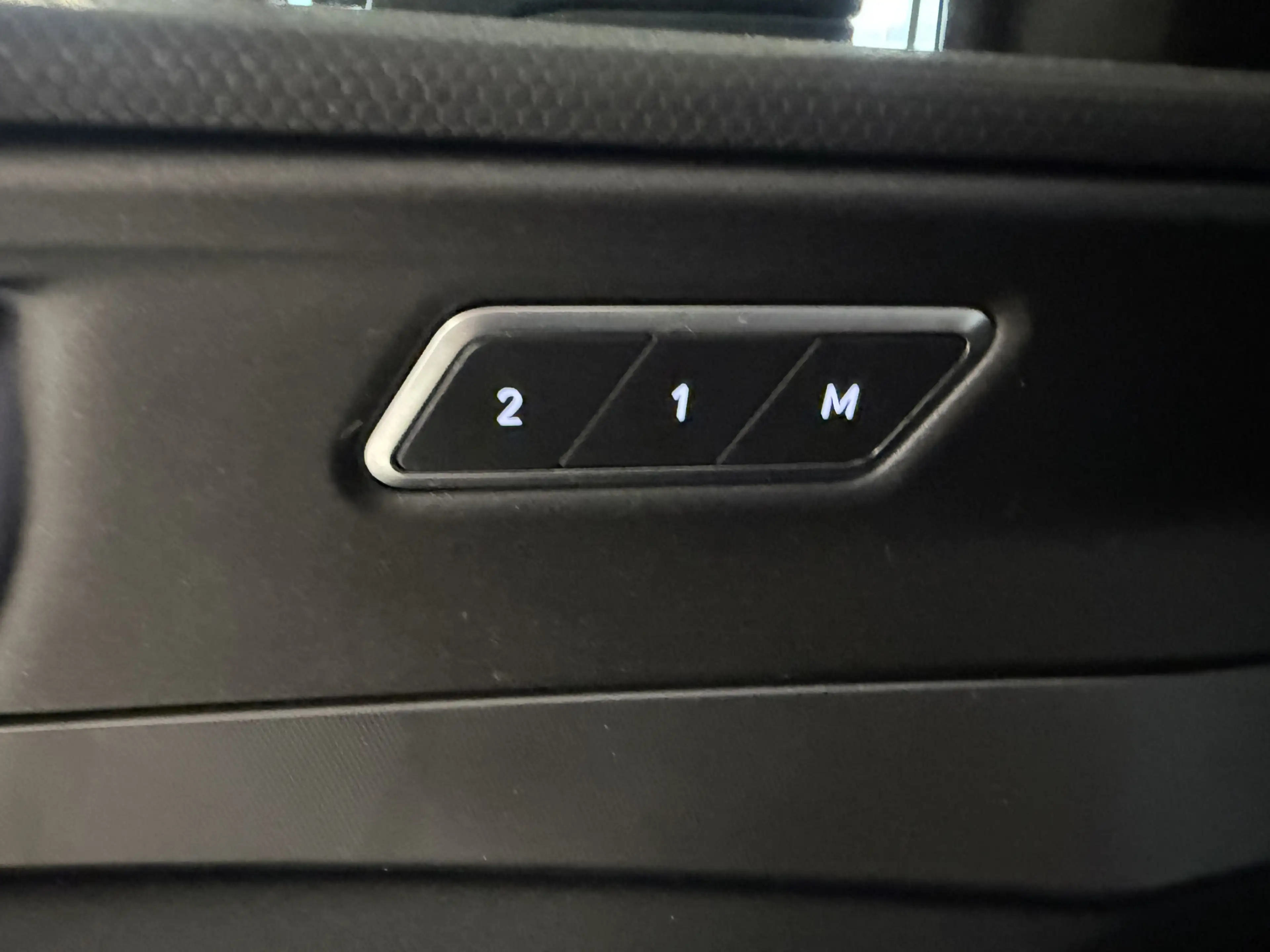 Lynk & Co 01 1.5 Phev Panoramadak /360 camera / Carplay /virtua — photo 17
