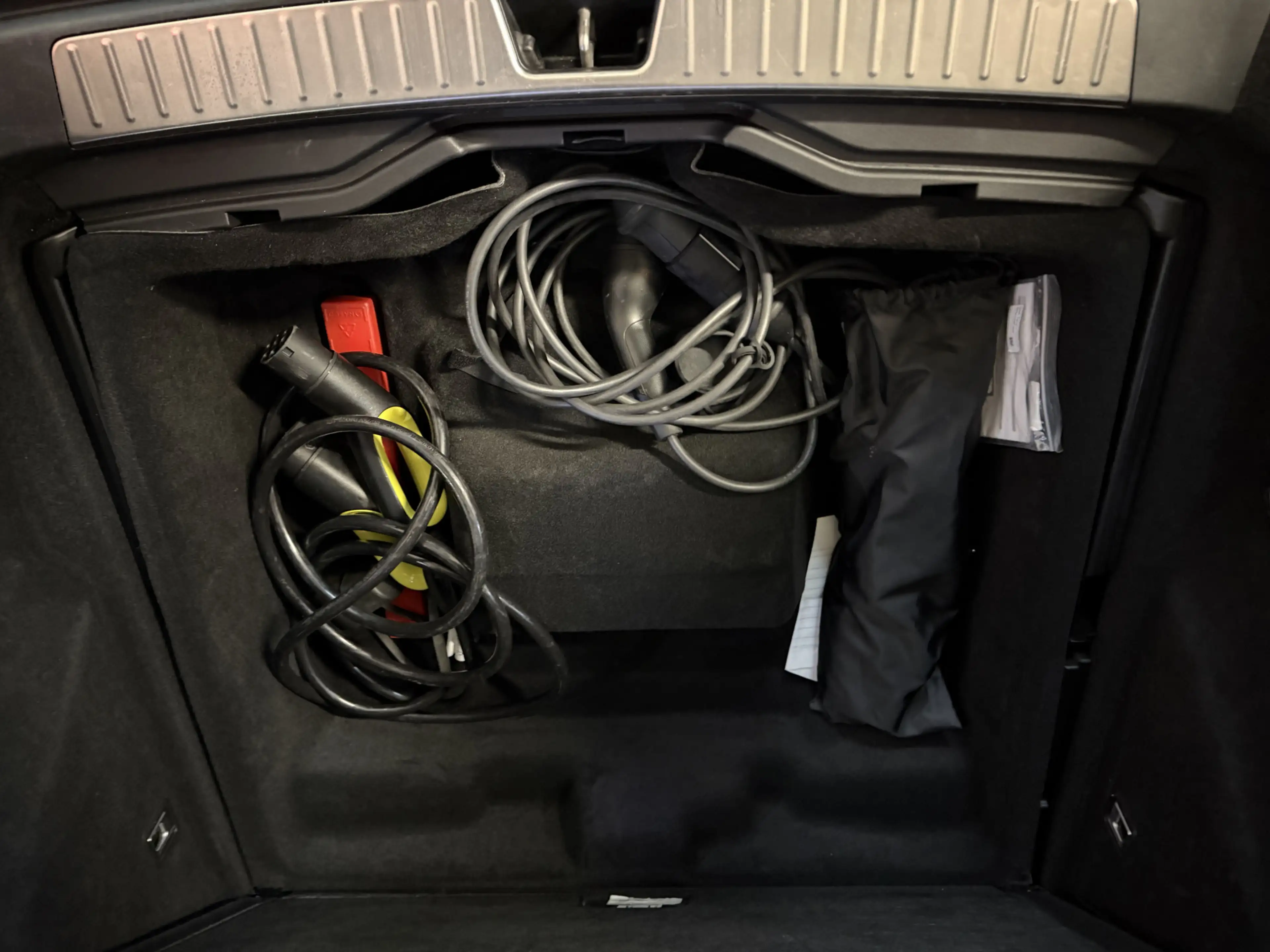 Lynk & Co 01 1.5 Phev Panoramadak /360 camera / Carplay /virtua — photo 10