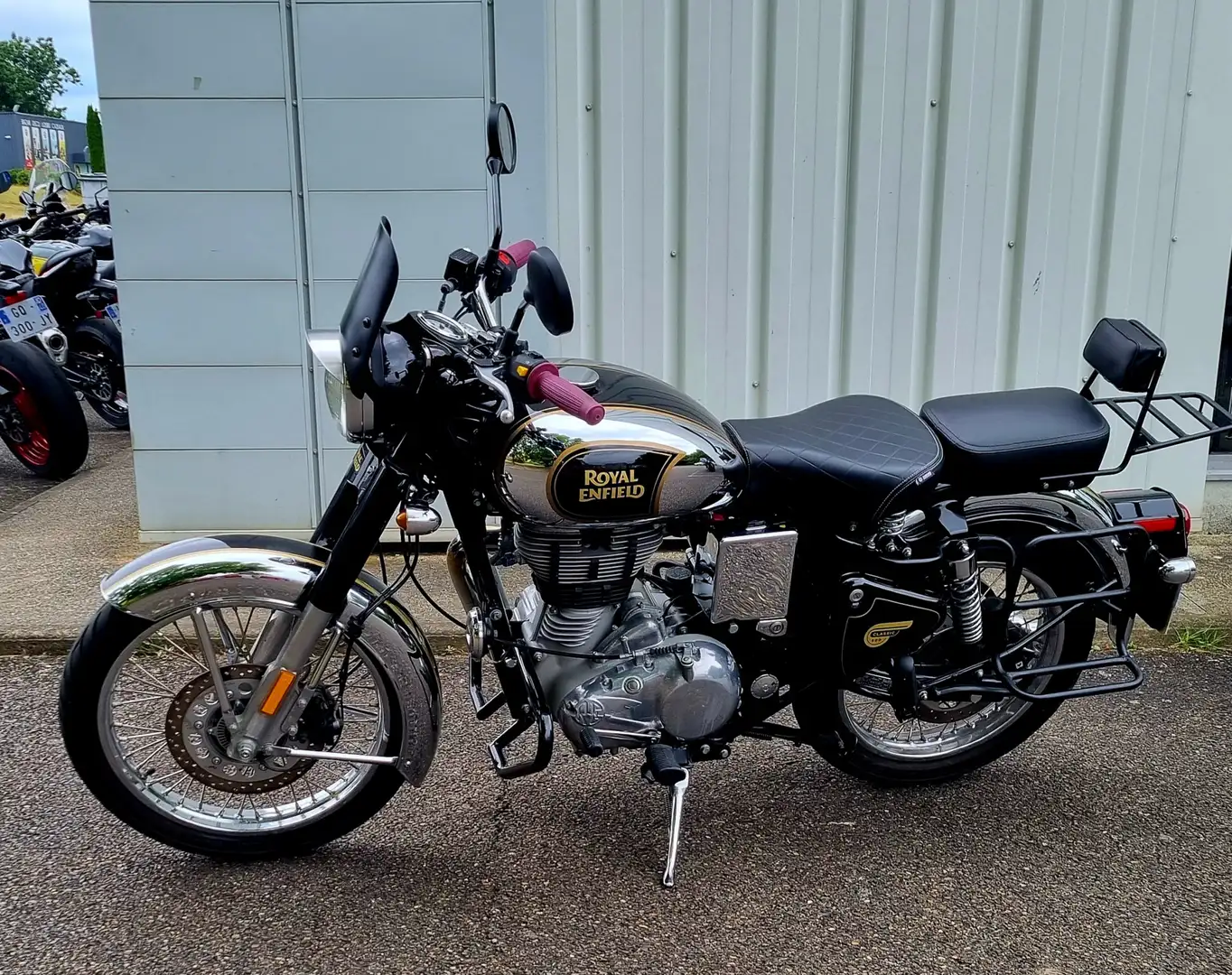 Royal Enfield Bullet 500 - 2