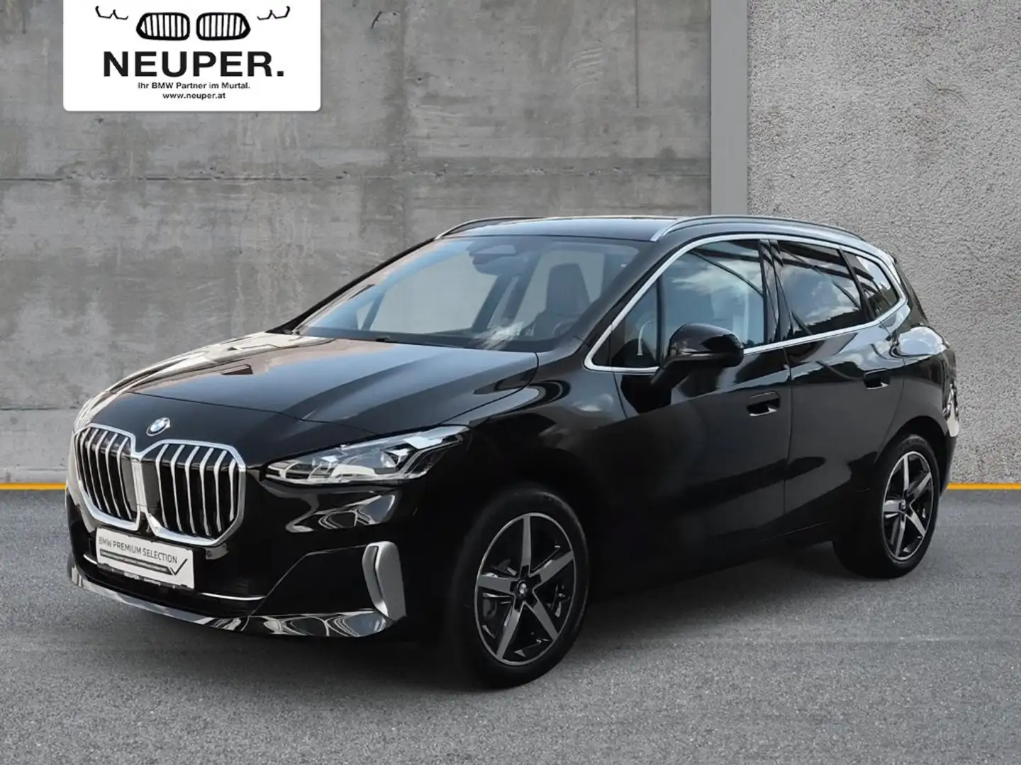 BMW 216 i Schwarz - 1