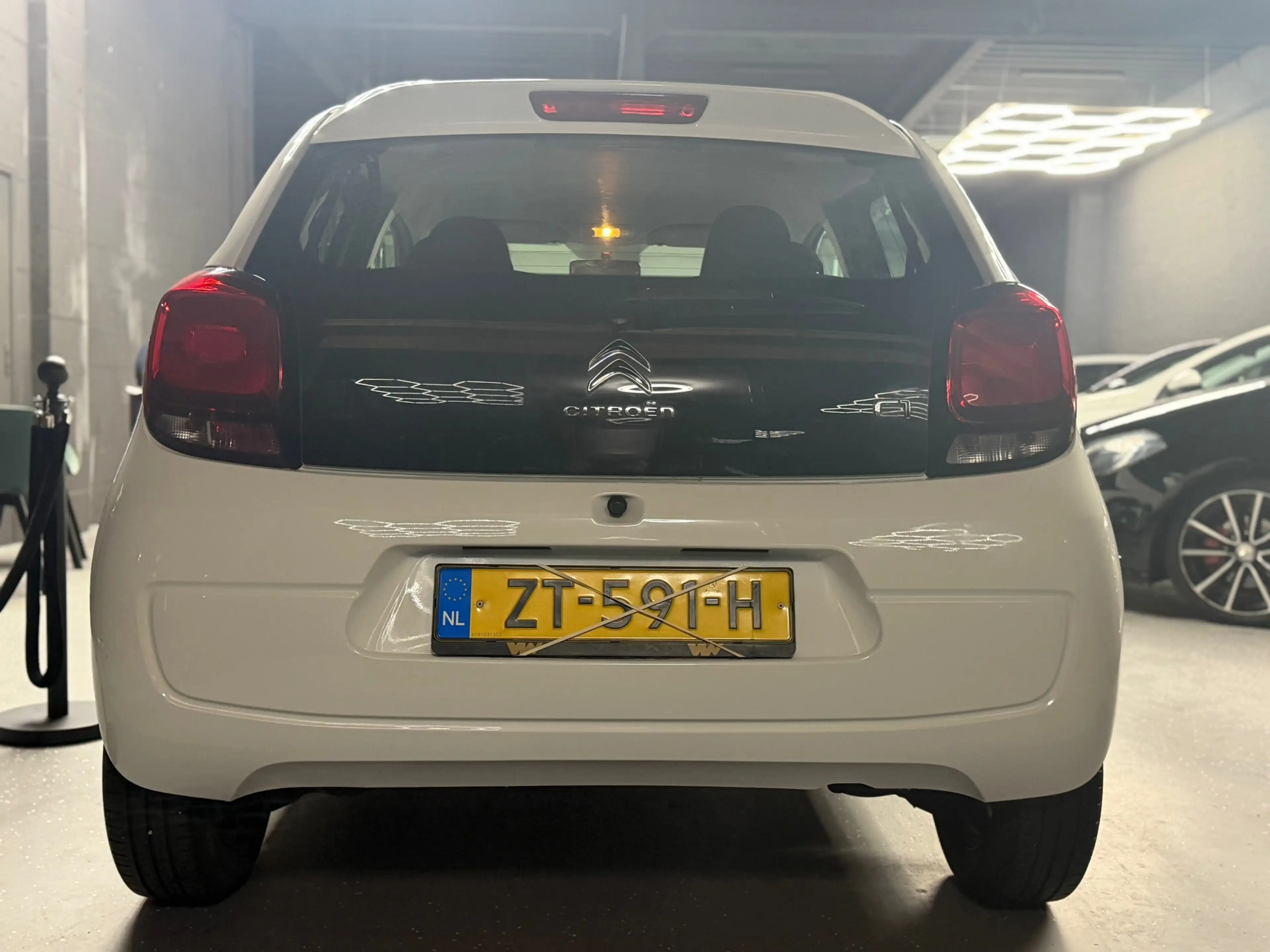 Citroen C1 1.0 VTi Feel — photo 13