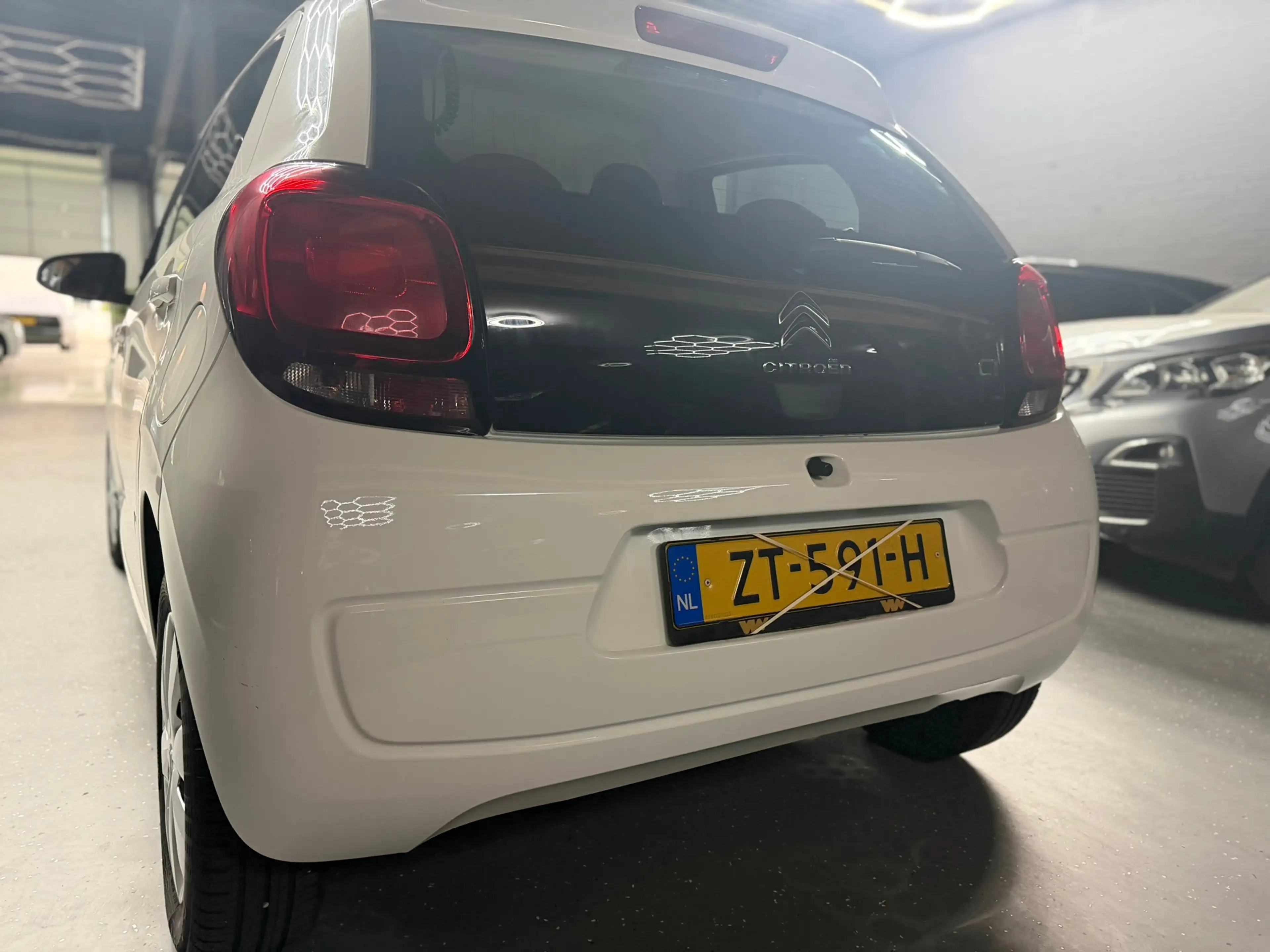 Citroen C1 1.0 VTi Feel — photo 14