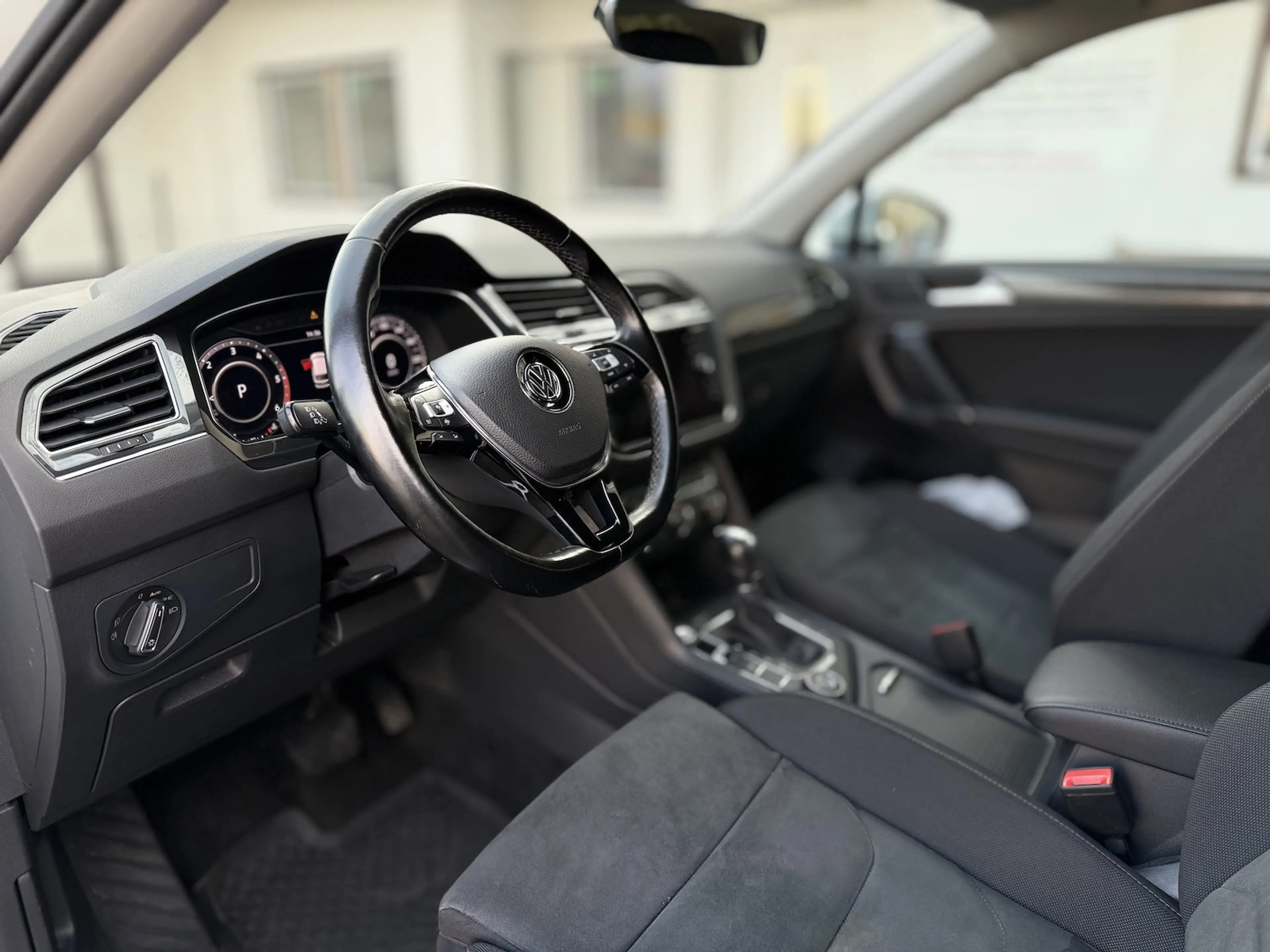 Volkswagen Tiguan Allspace 4Motion| R-Line| Keyless| Kamera — photo 14