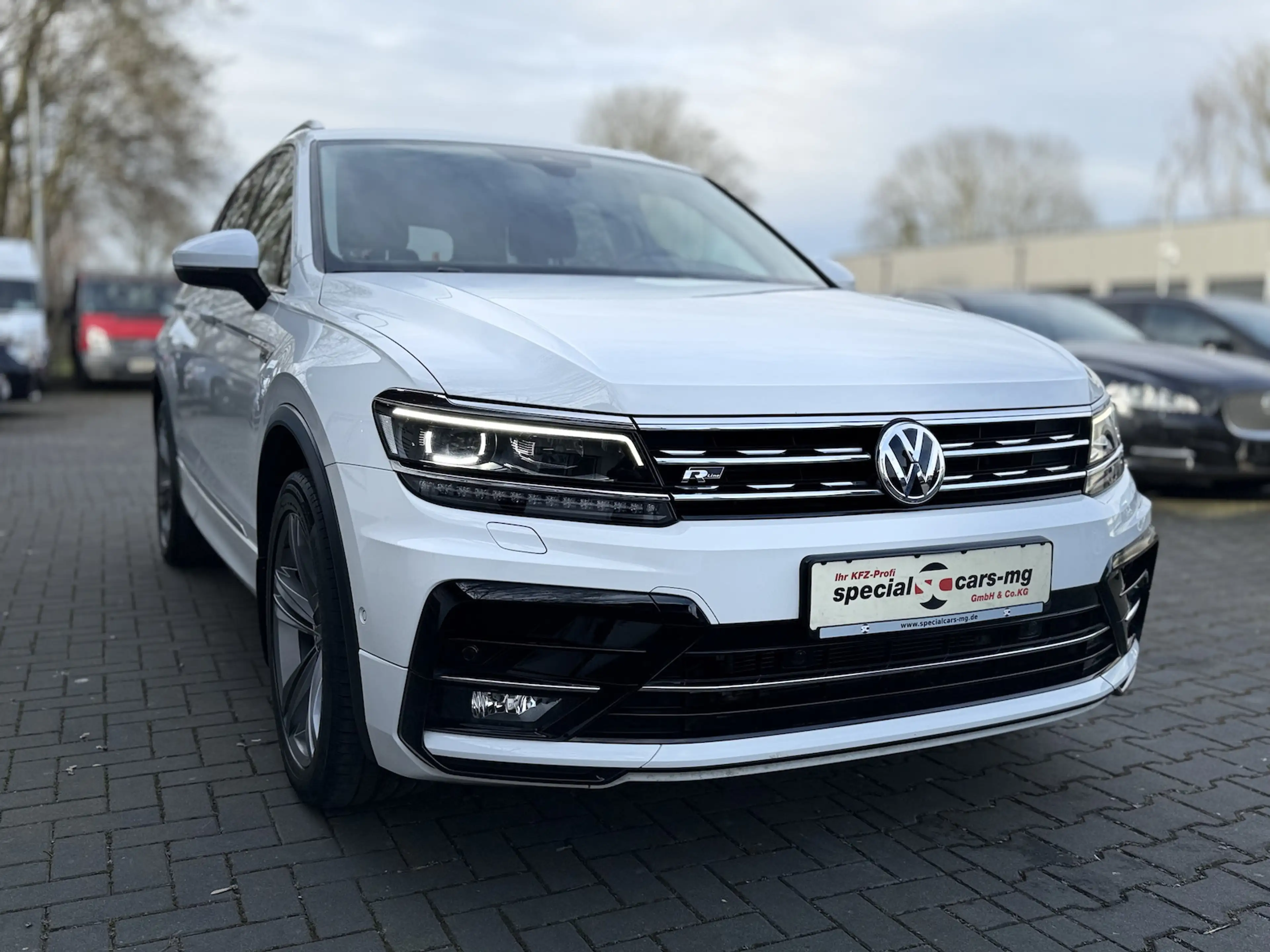 Volkswagen Tiguan Allspace 4Motion| R-Line| Keyless| Kamera — photo 2