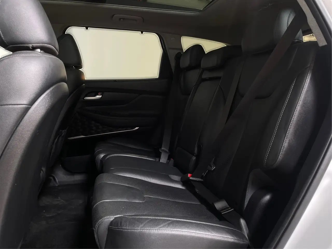 Hyundai SANTA FE снимка Hyundai SANTA FE