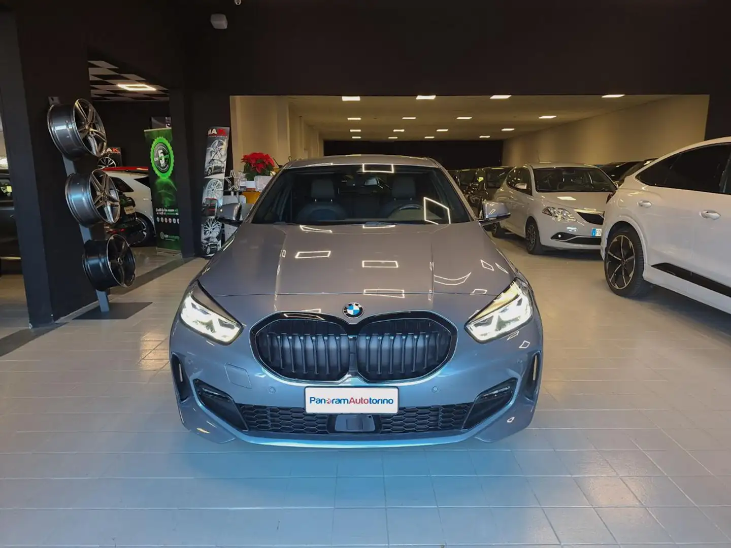 BMW 118 d 5p. Msport Auto Grigio - 2