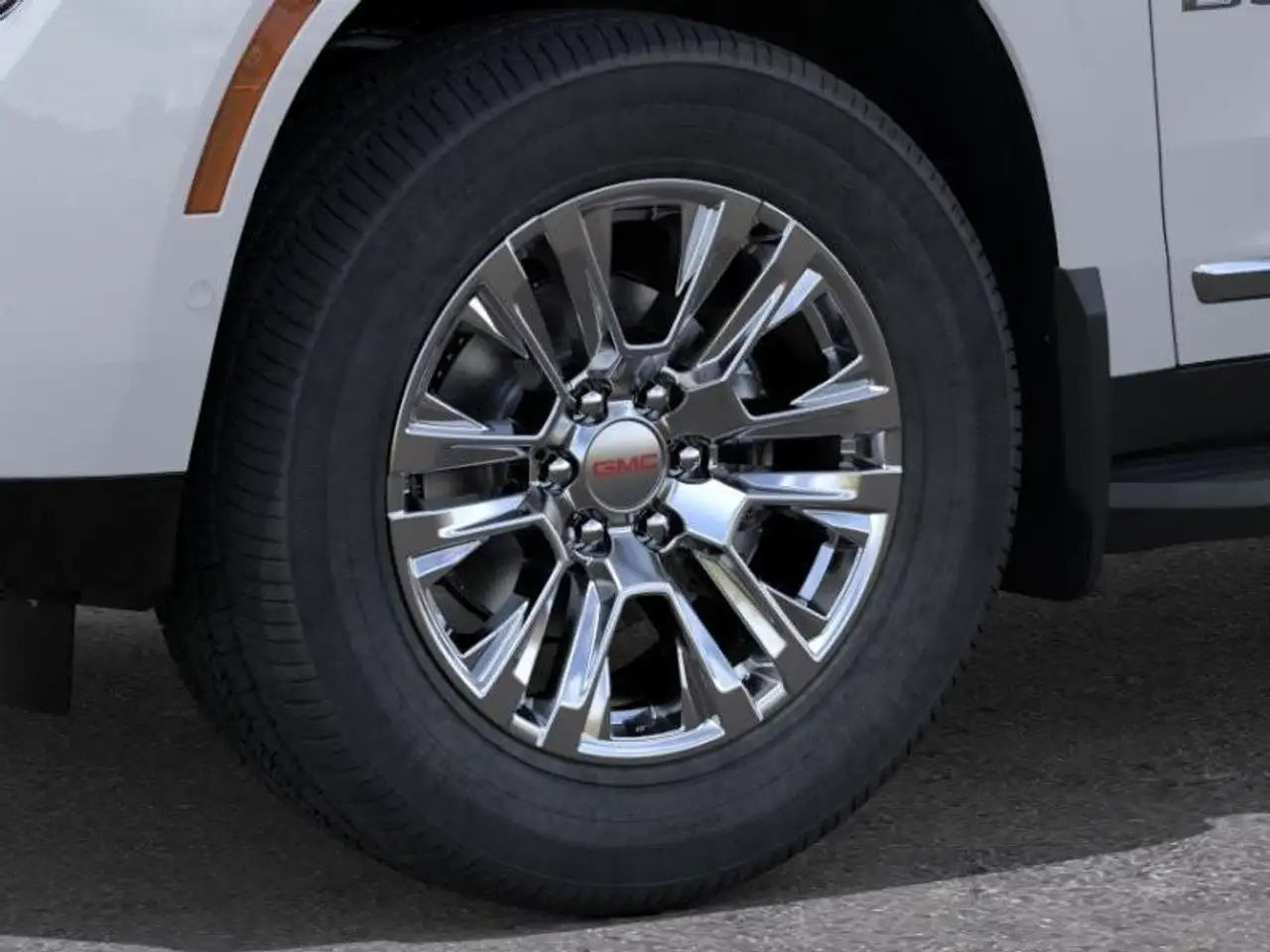 GMC Yukon photo GMC Yukon