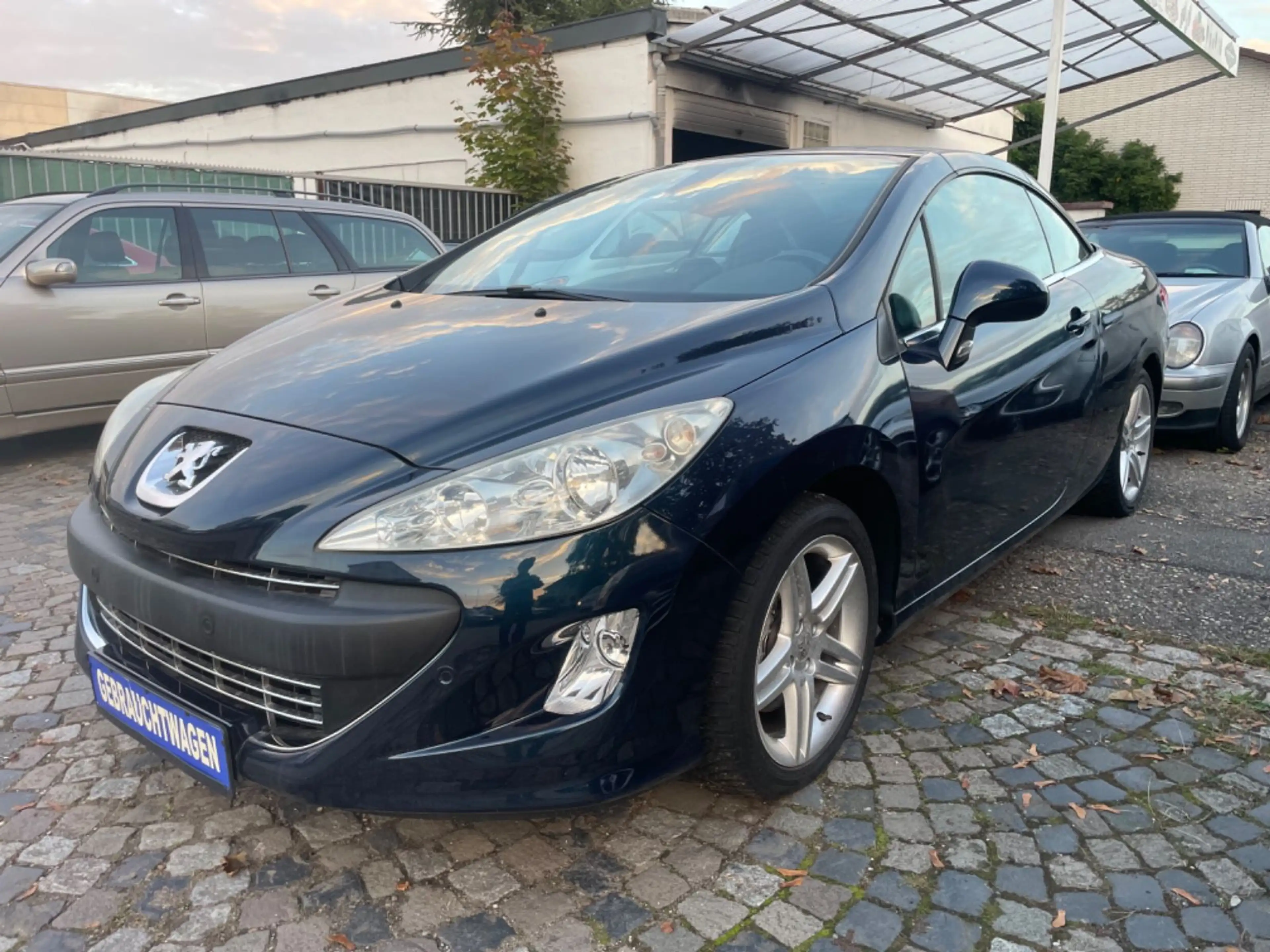 Peugeot 308 CC Cabrio KLIMA  LEDER TÜV + SERVICE NEU !!! — photo 2