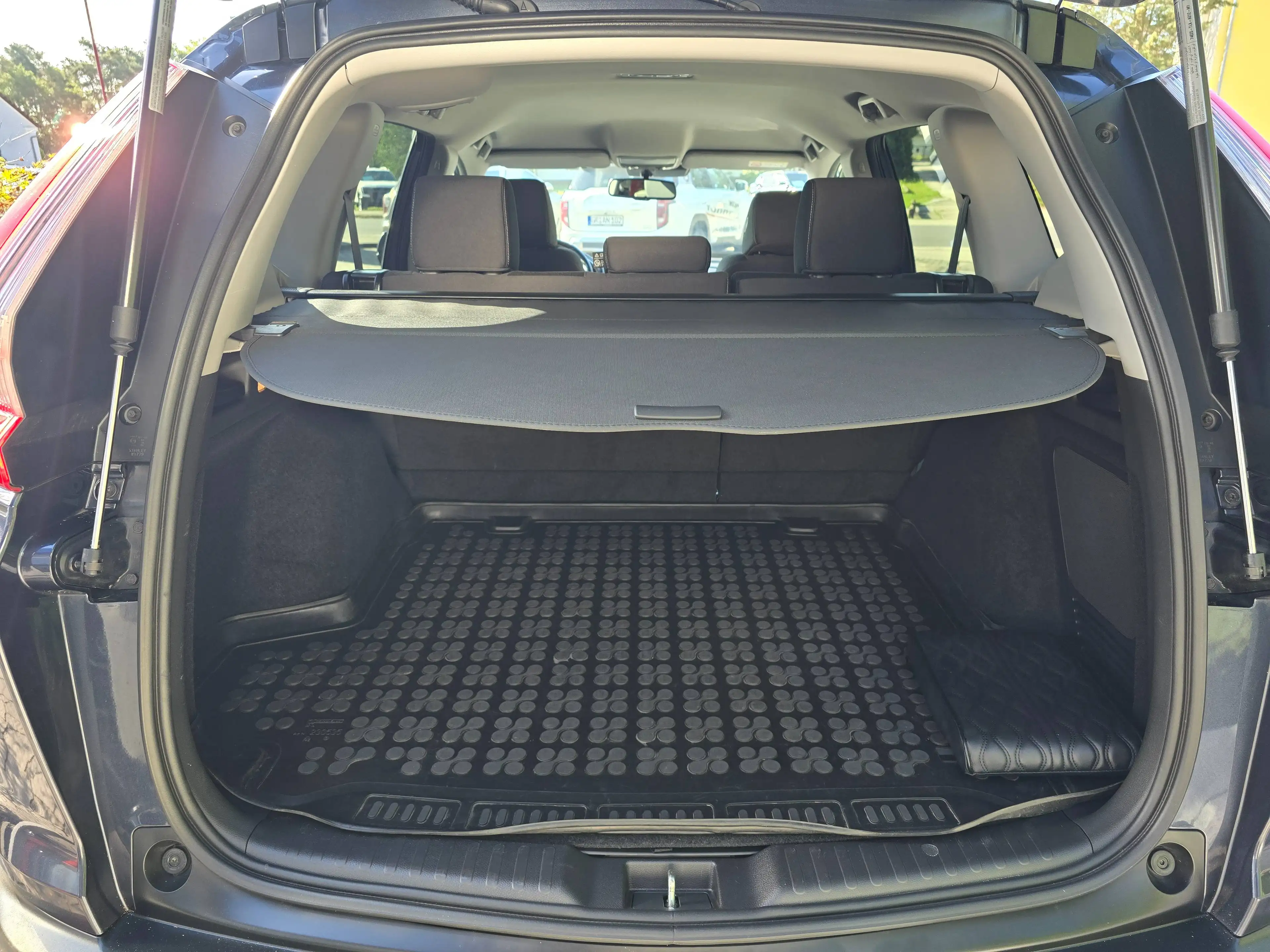 Honda CR-V 2.0 i-MMD HYBRID 2WD Elegance — photo 7