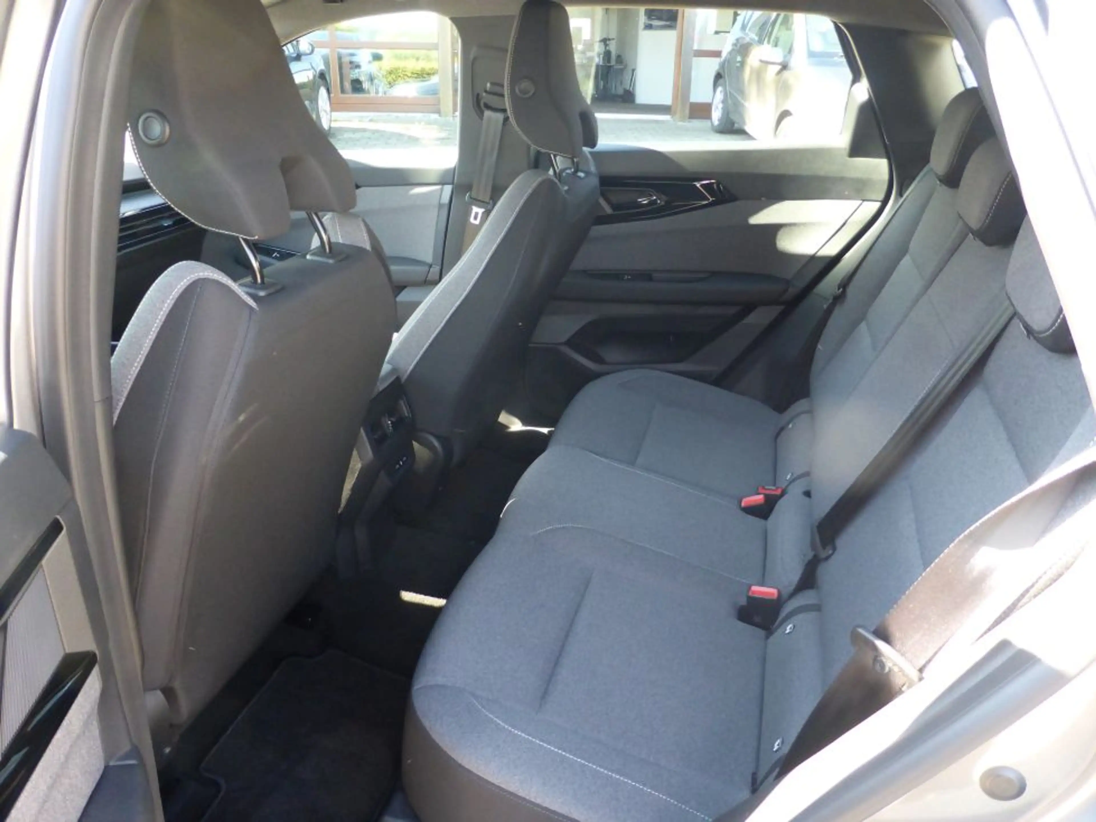 Renault Austral Evolution — photo 13