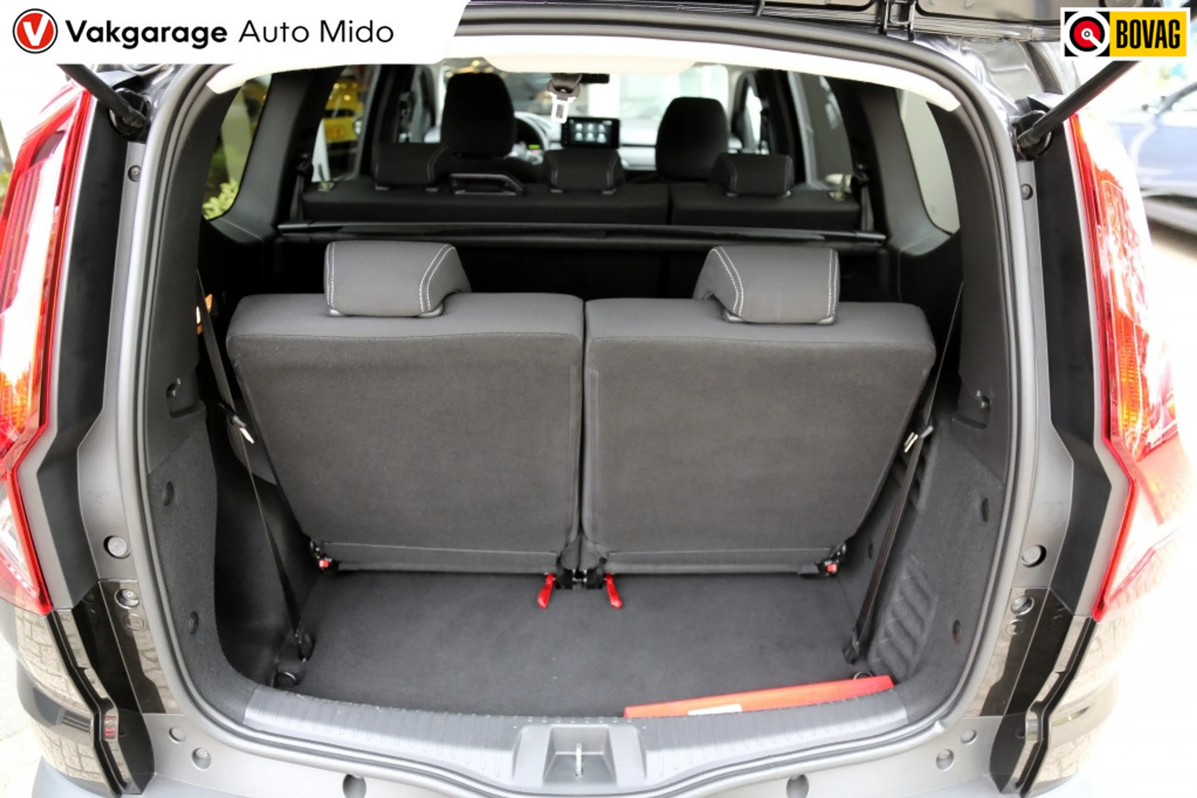 Dacia Jogger 1.6 Hybride Automaat 140 Extreme 7-persoons | All- — photo 14