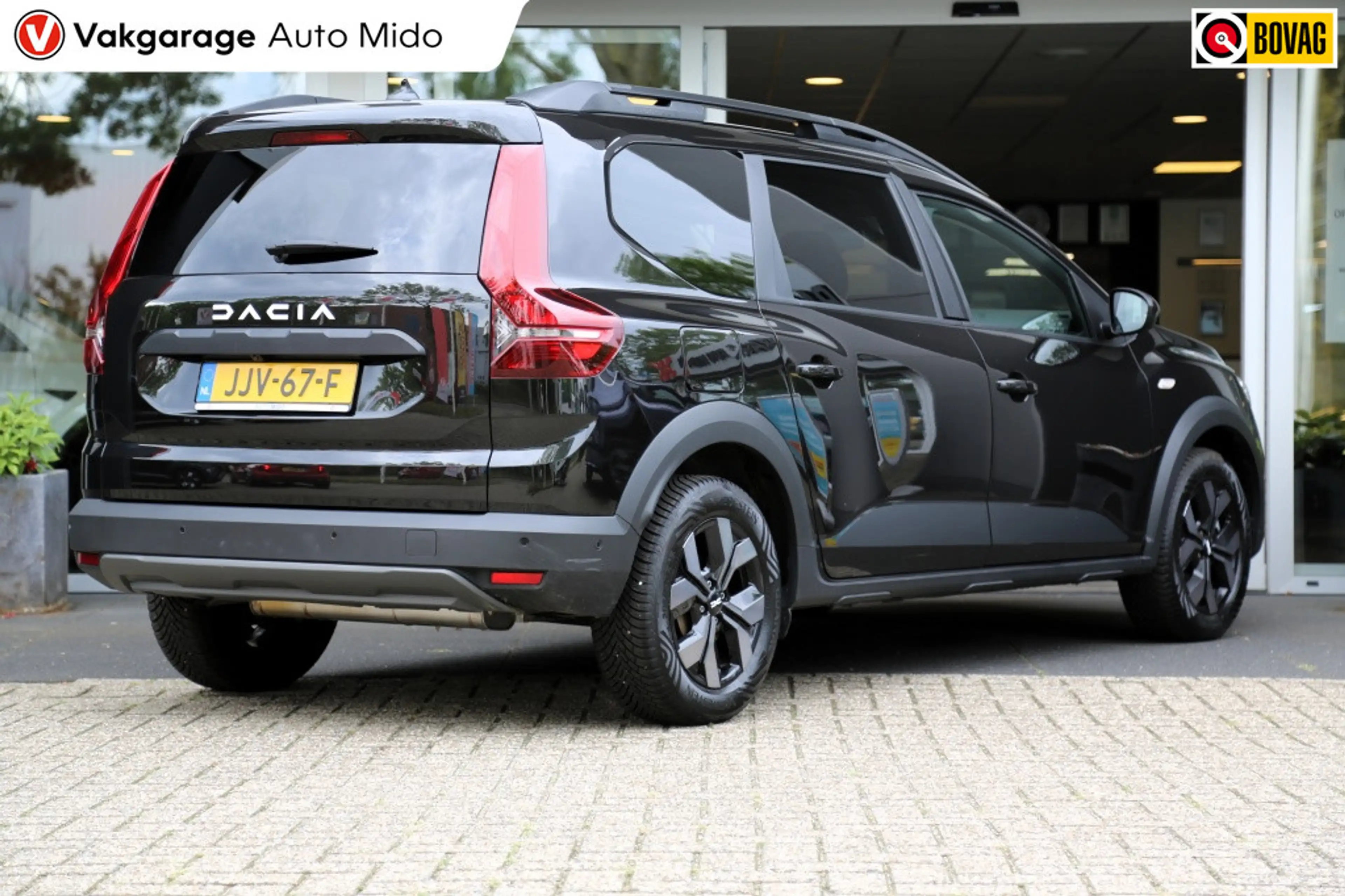 Dacia Jogger 1.6 Hybride Automaat 140 Extreme 7-persoons | All- — photo 2