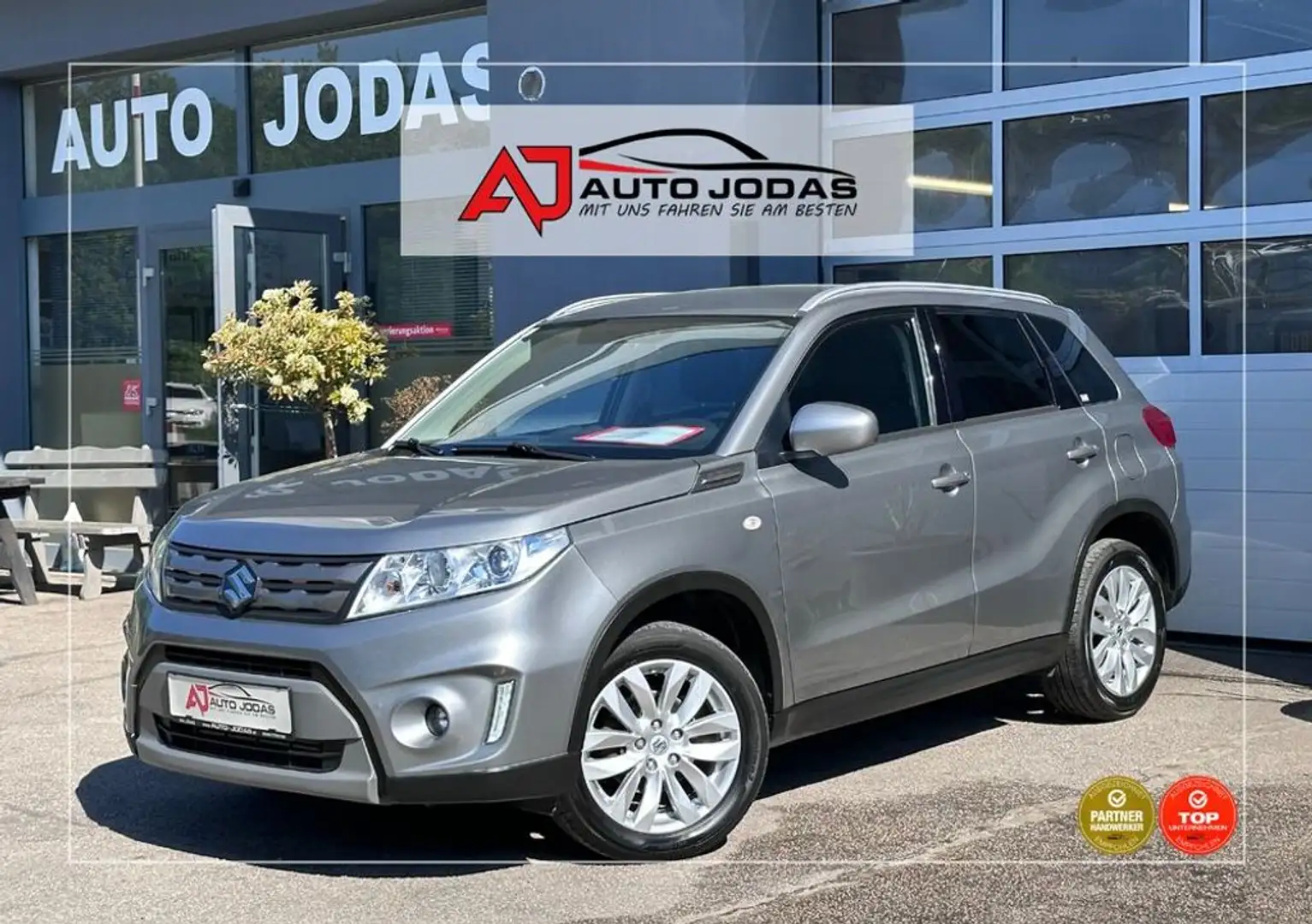 Suzuki Vitara 1.6 DDiS AllGrip Shine **ACC/Kamera** Grijs - 1