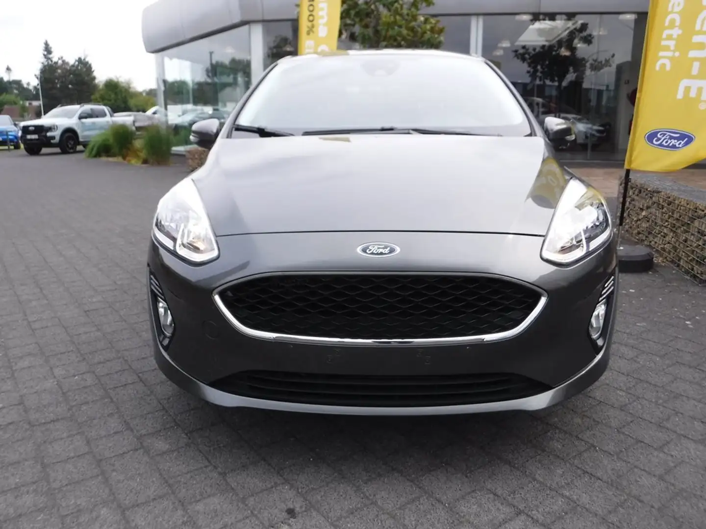 Ford Fiesta Connected Gris - 2