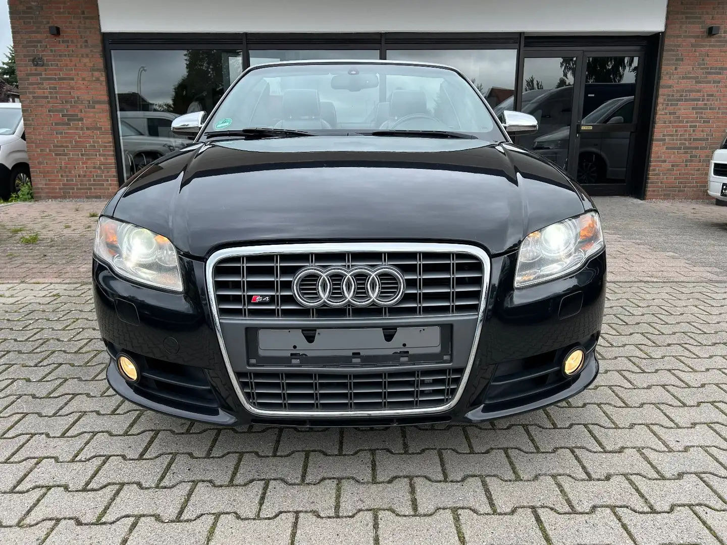 Audi RS4 RS 4 Cabriolet 4.2 FSI quattro Schwarz - 2