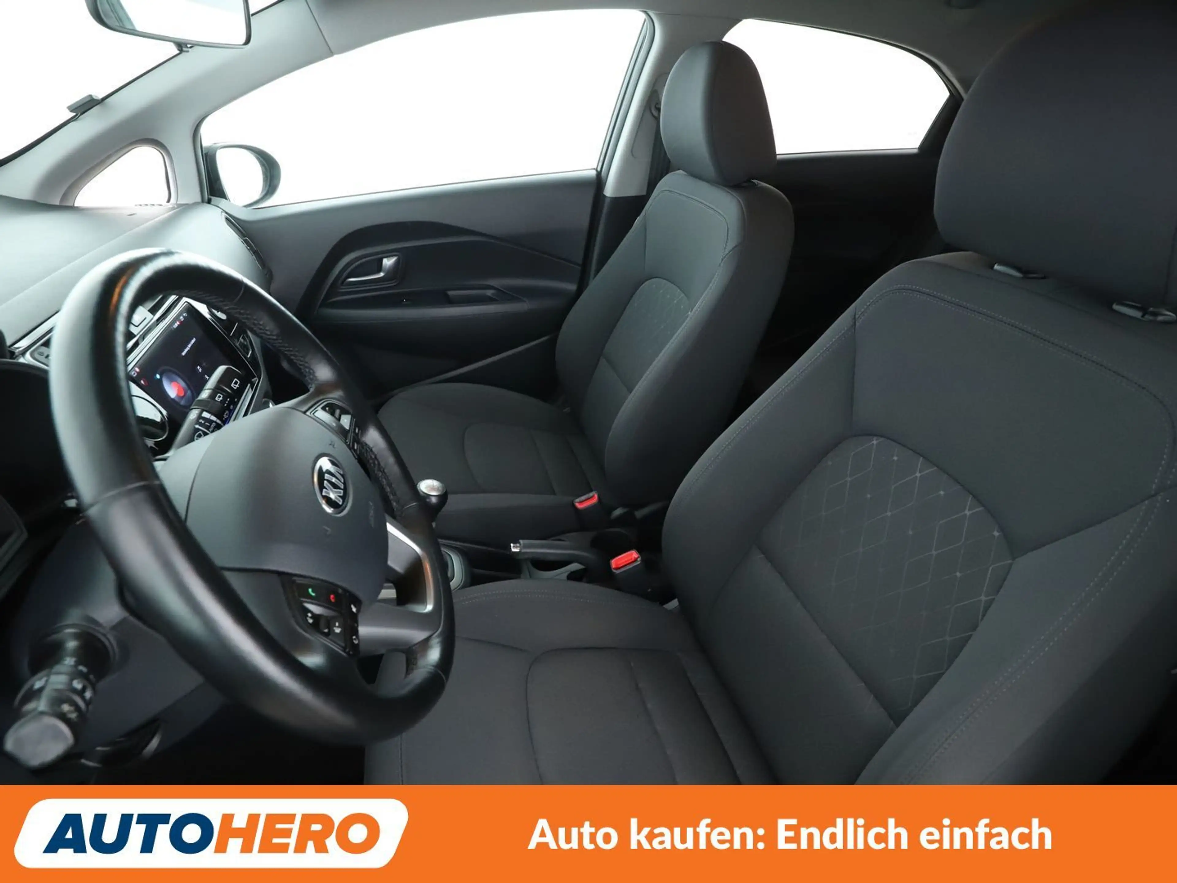 Kia Rio 1.2 UEFA Euro 2016*CAM*PDC*SHZ*ALU*KLIMA* — photo 10