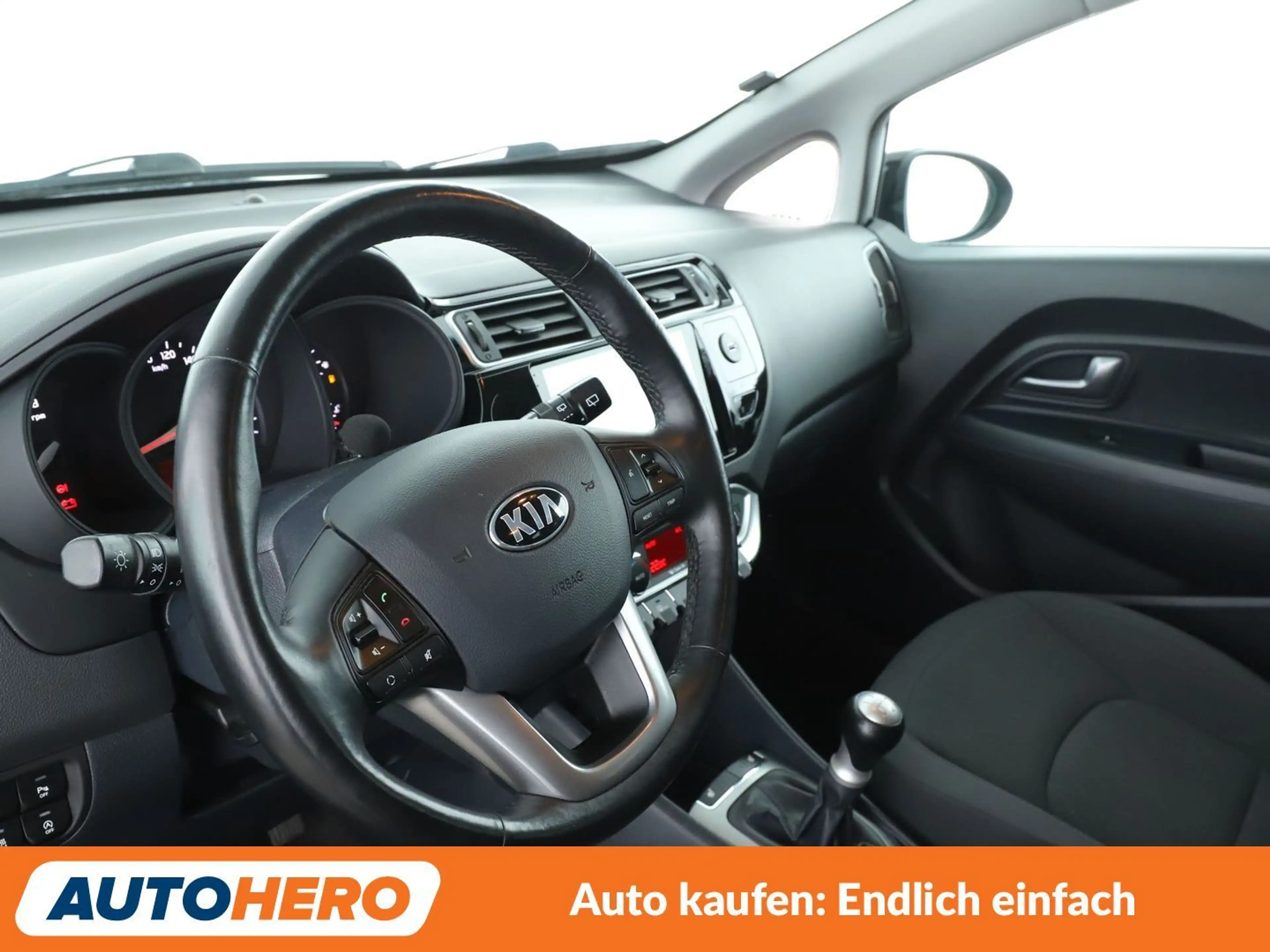 Kia Rio 1.2 UEFA Euro 2016*CAM*PDC*SHZ*ALU*KLIMA* — photo 11
