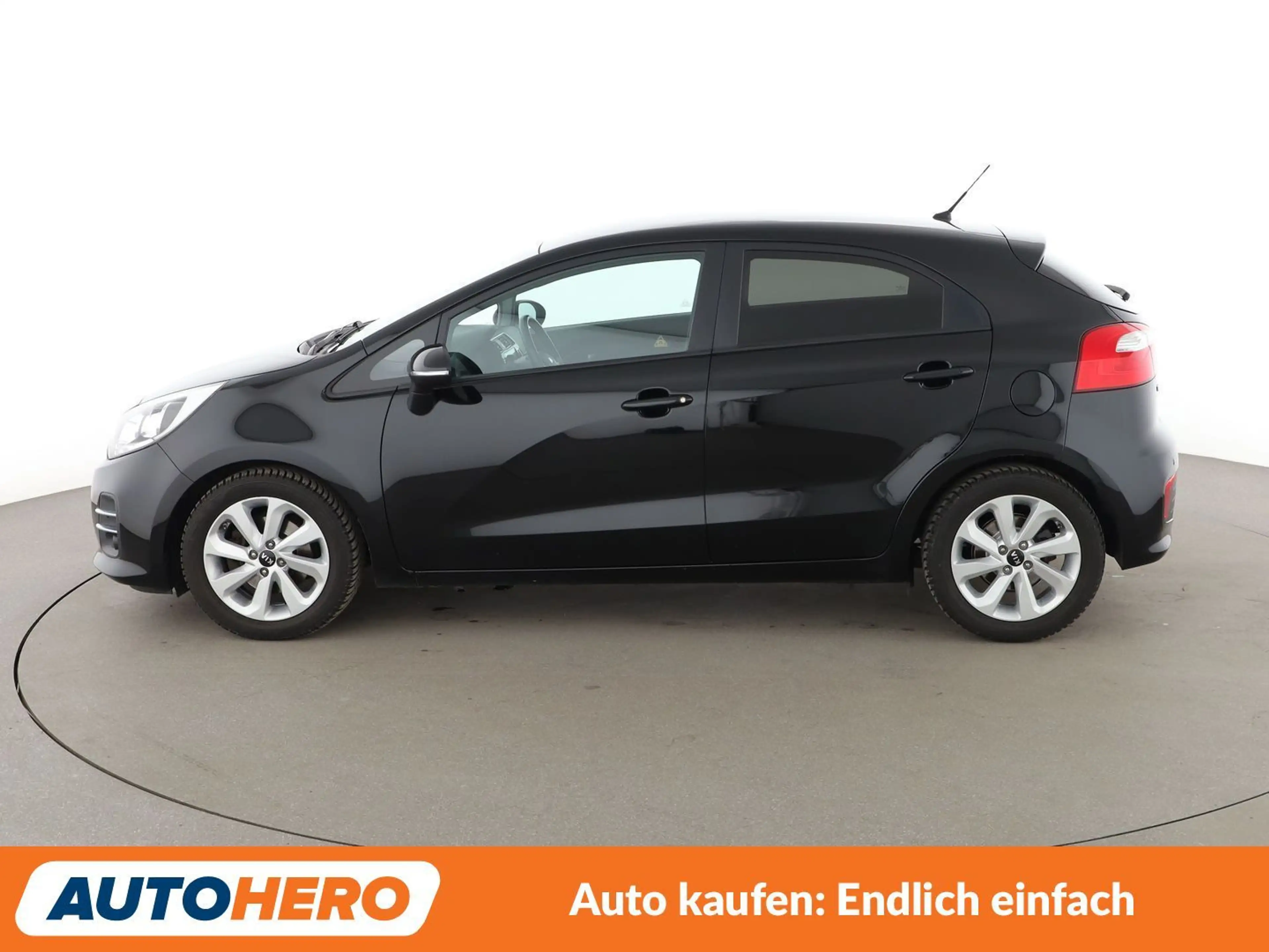Kia Rio 1.2 UEFA Euro 2016*CAM*PDC*SHZ*ALU*KLIMA* — photo 3