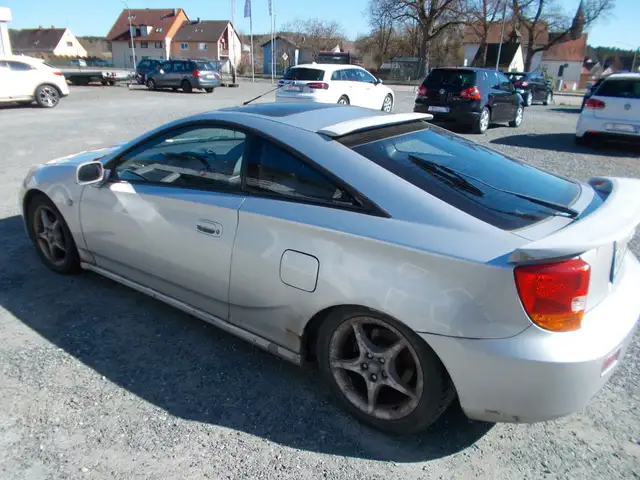 Toyota Celica 1.8 Schlachter Motor läuft
