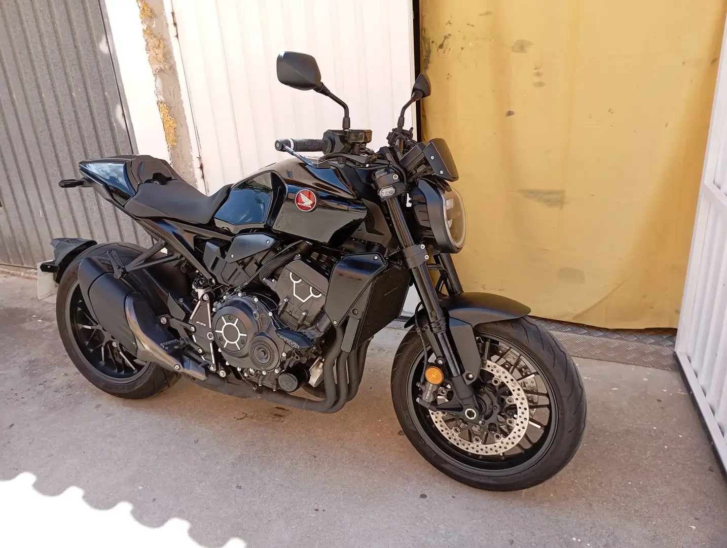 Honda CB 1000 BLACK EDITION Negru - 1