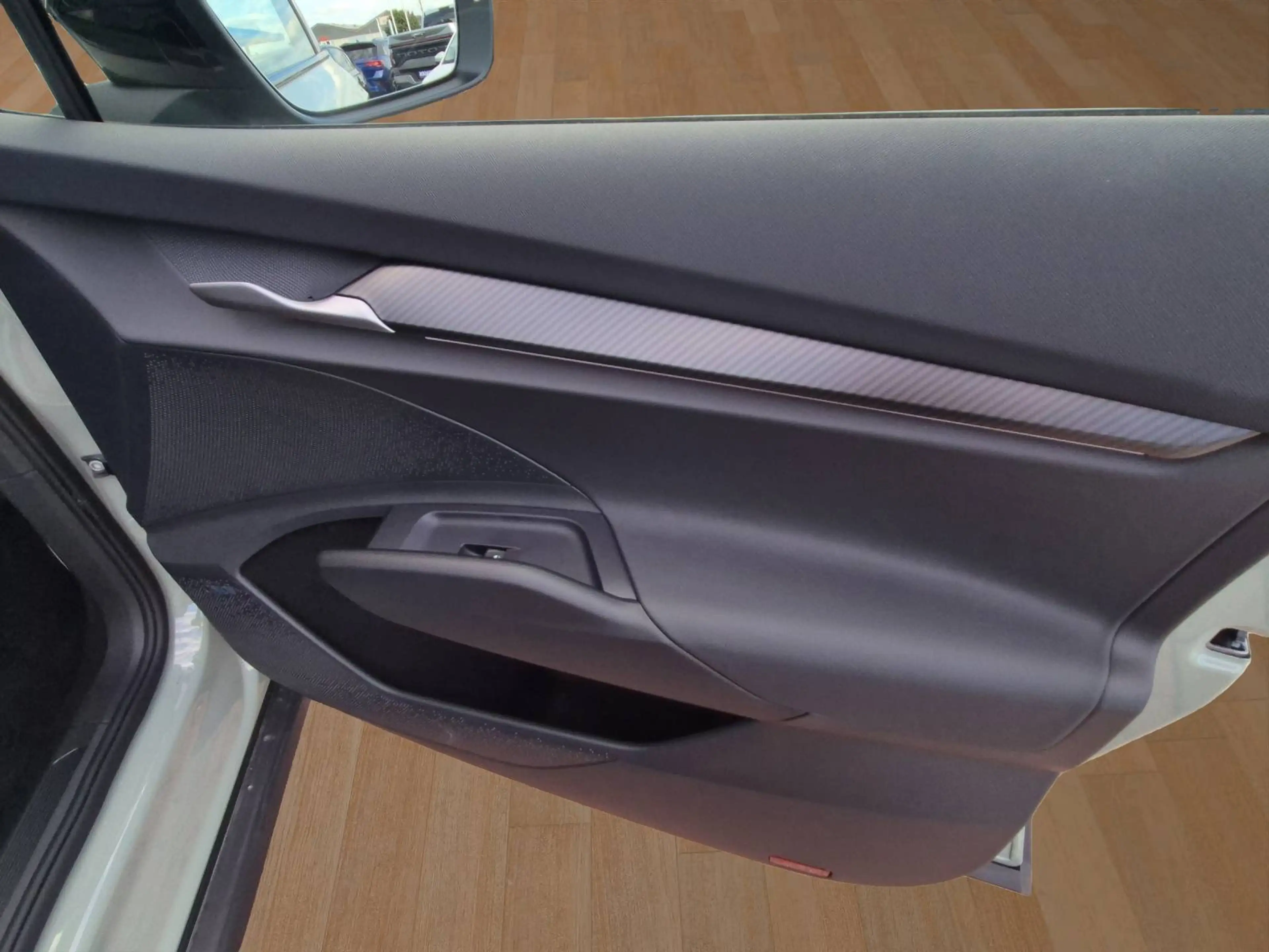 Skoda Elroq 85 x Sportline — photo 21