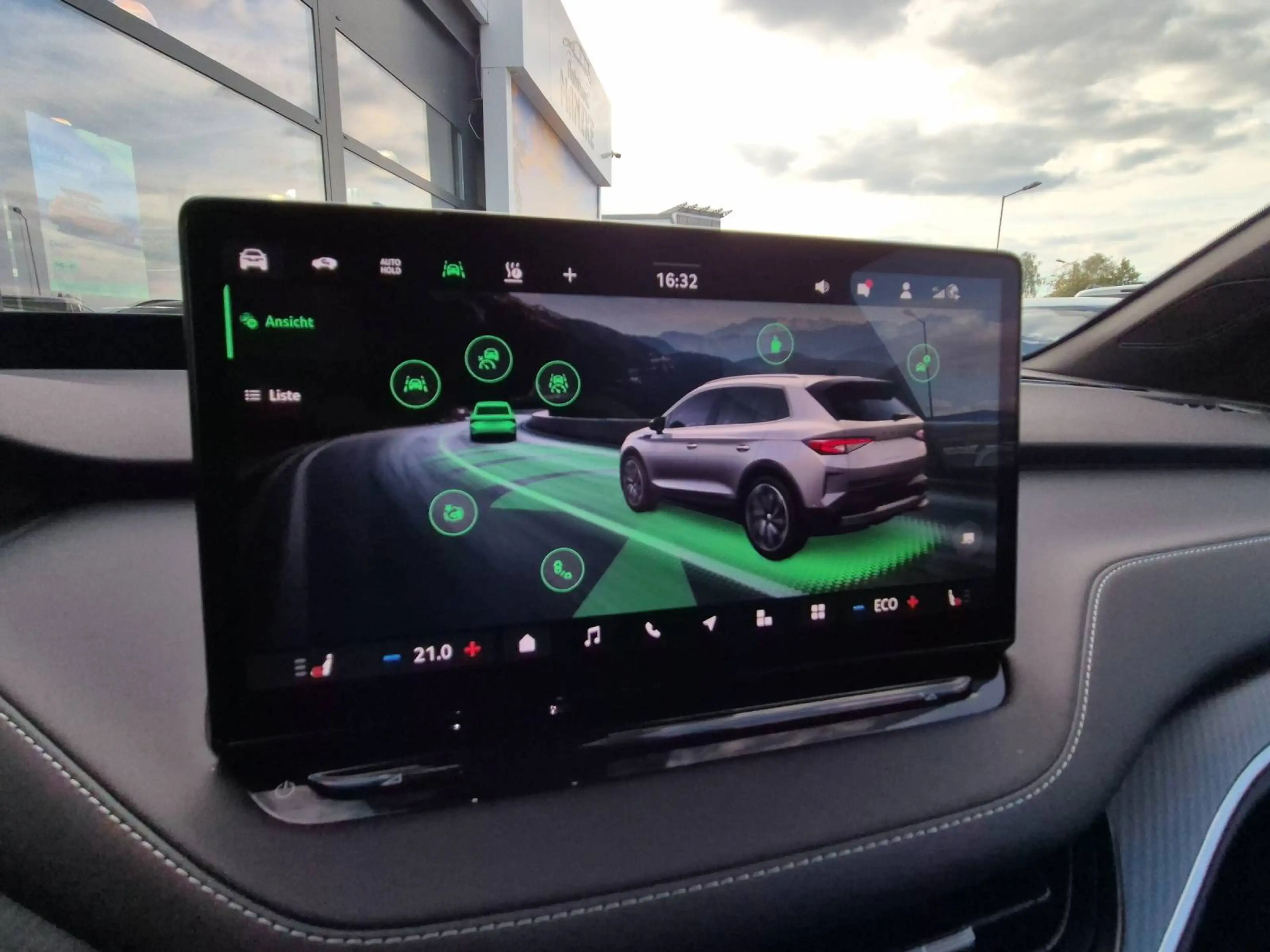 Skoda Elroq 85 x Sportline — photo 26