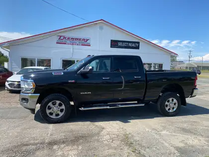 Black 2019 RAM 2500 Pickup Truck Four-Wheel Drive Automatic