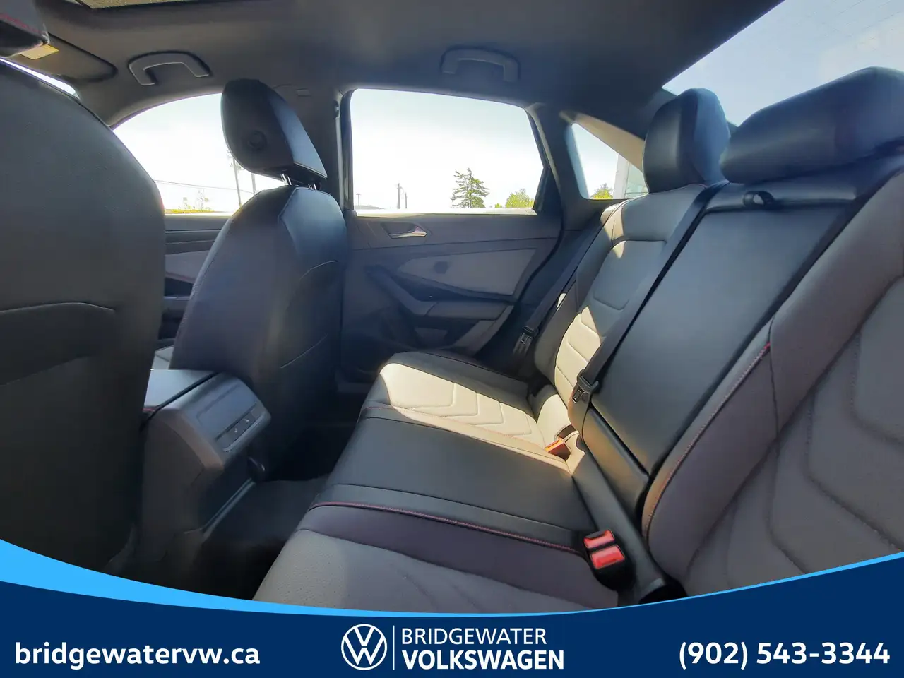 Volkswagen Jetta снимка Volkswagen Jetta