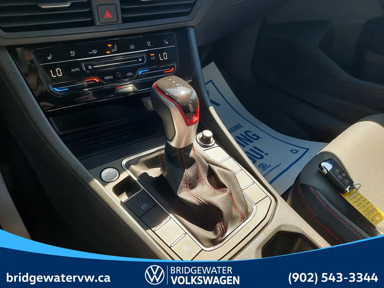 Volkswagen Jetta снимка Volkswagen Jetta