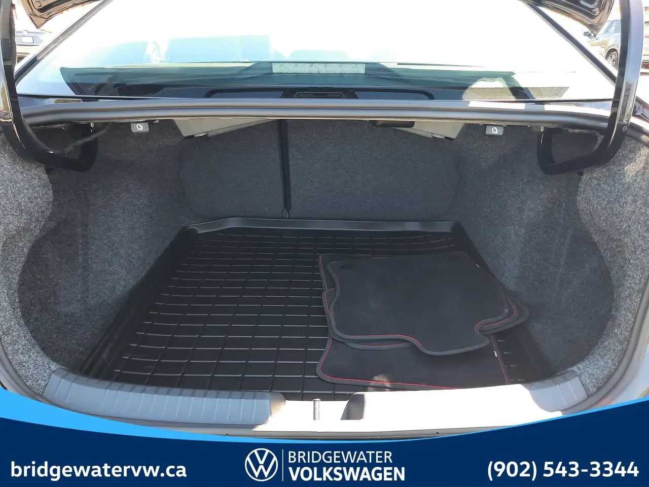 Volkswagen Jetta снимка Volkswagen Jetta