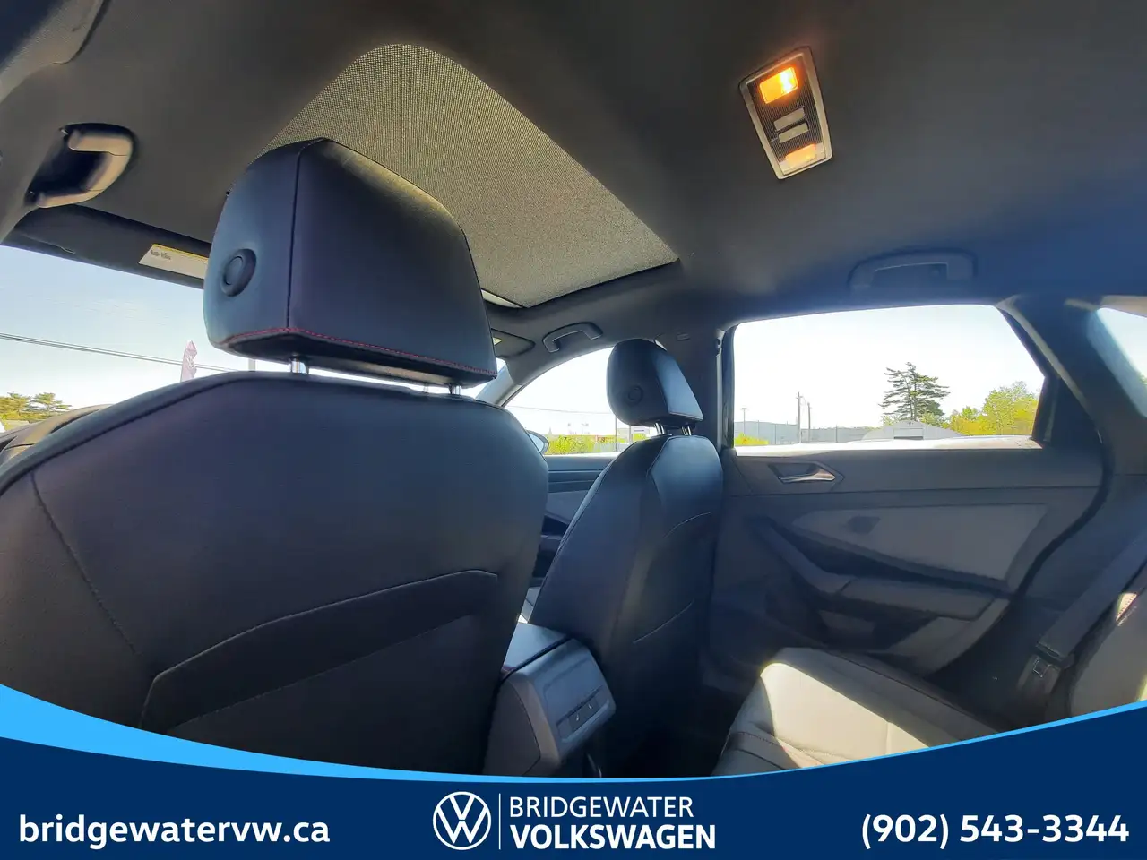 Volkswagen Jetta снимка Volkswagen Jetta
