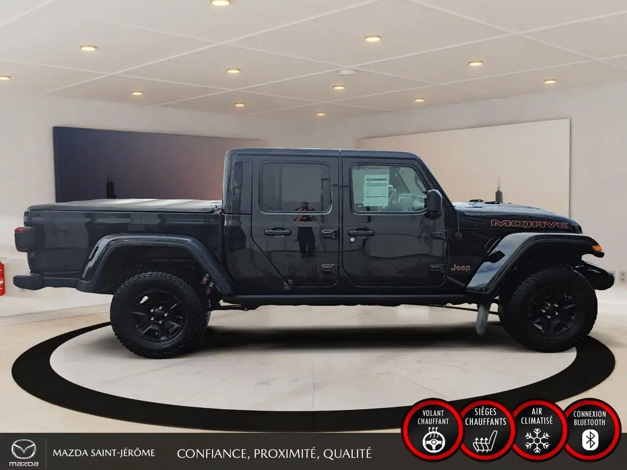 Jeep Gladiator photo Jeep Gladiator