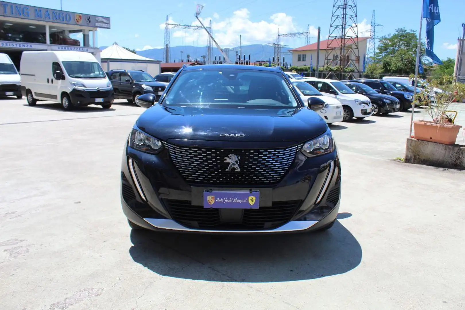 Peugeot 2008 BlueHDi 130 S&S EAT8 GT Pack Schwarz - 2