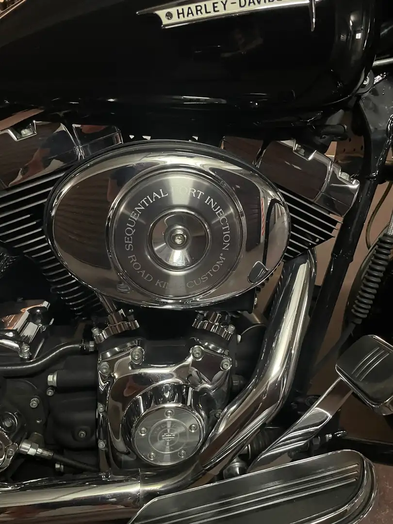 Harley-Davidson Road King Road King custom FLHRSI Noir - 1