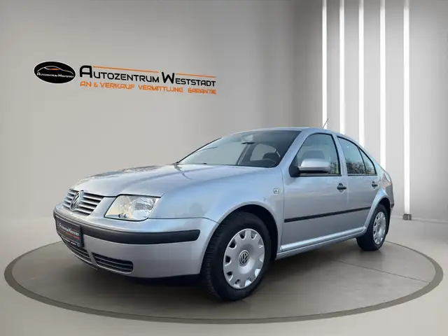 Volkswagen Bora 1.6 Comfortline, 1 Hand, HU&AU Neu