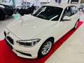 BMW 120 i Advantage -5-trg. -LED -AHK Weiß - thumbnail 13