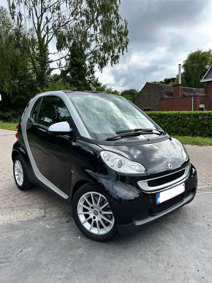 smart forTwo Coupe 1.0i Mhd Passion Softouch Noir - 1
