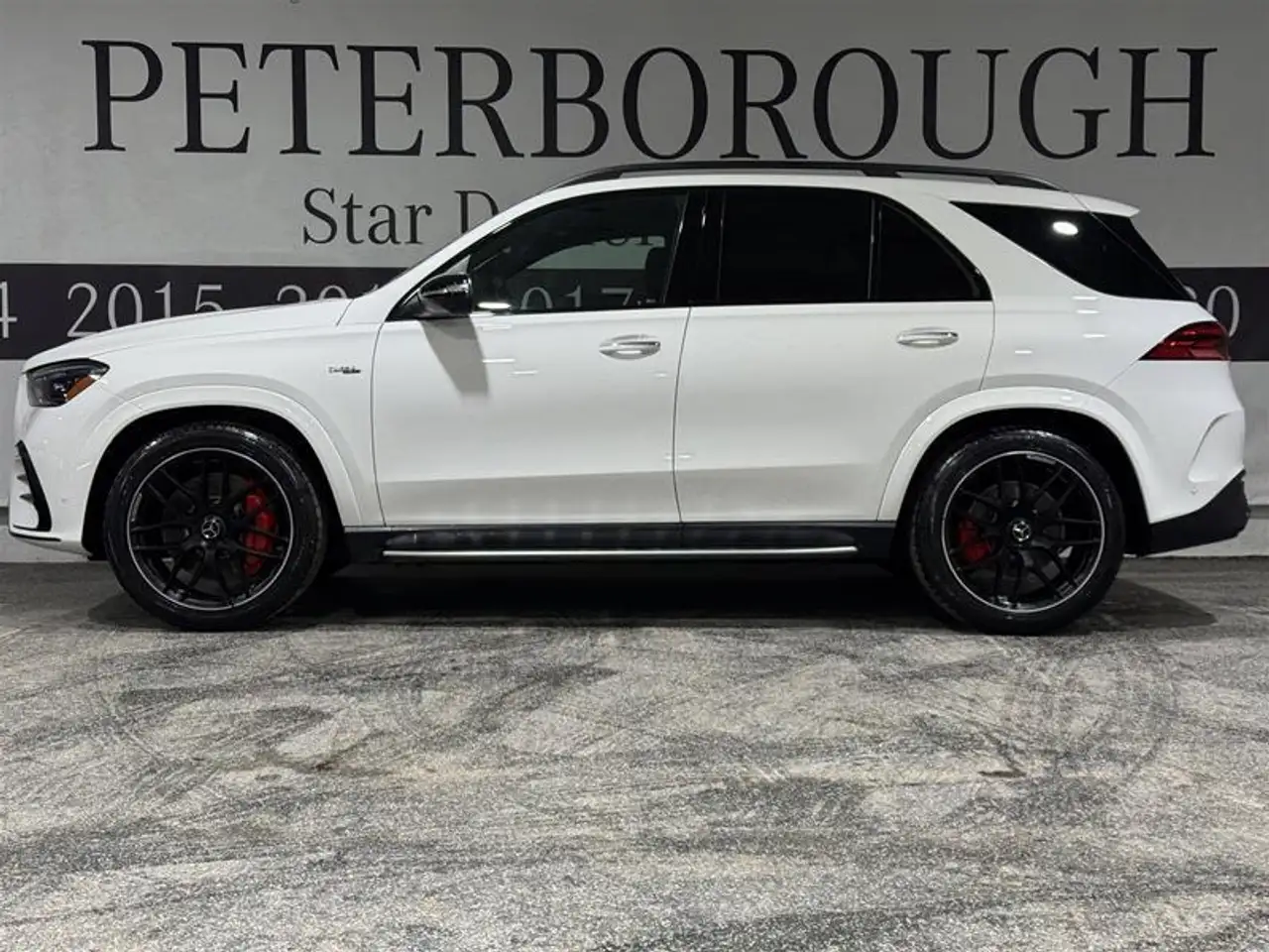 Mercedes-Benz GLE снимка Mercedes-Benz GLE