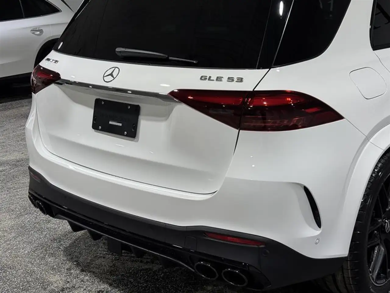 Mercedes-Benz GLE снимка Mercedes-Benz GLE