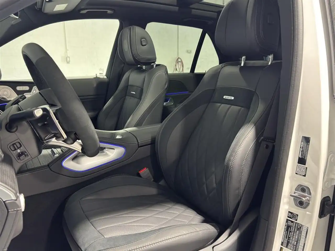 Mercedes-Benz GLE снимка Mercedes-Benz GLE