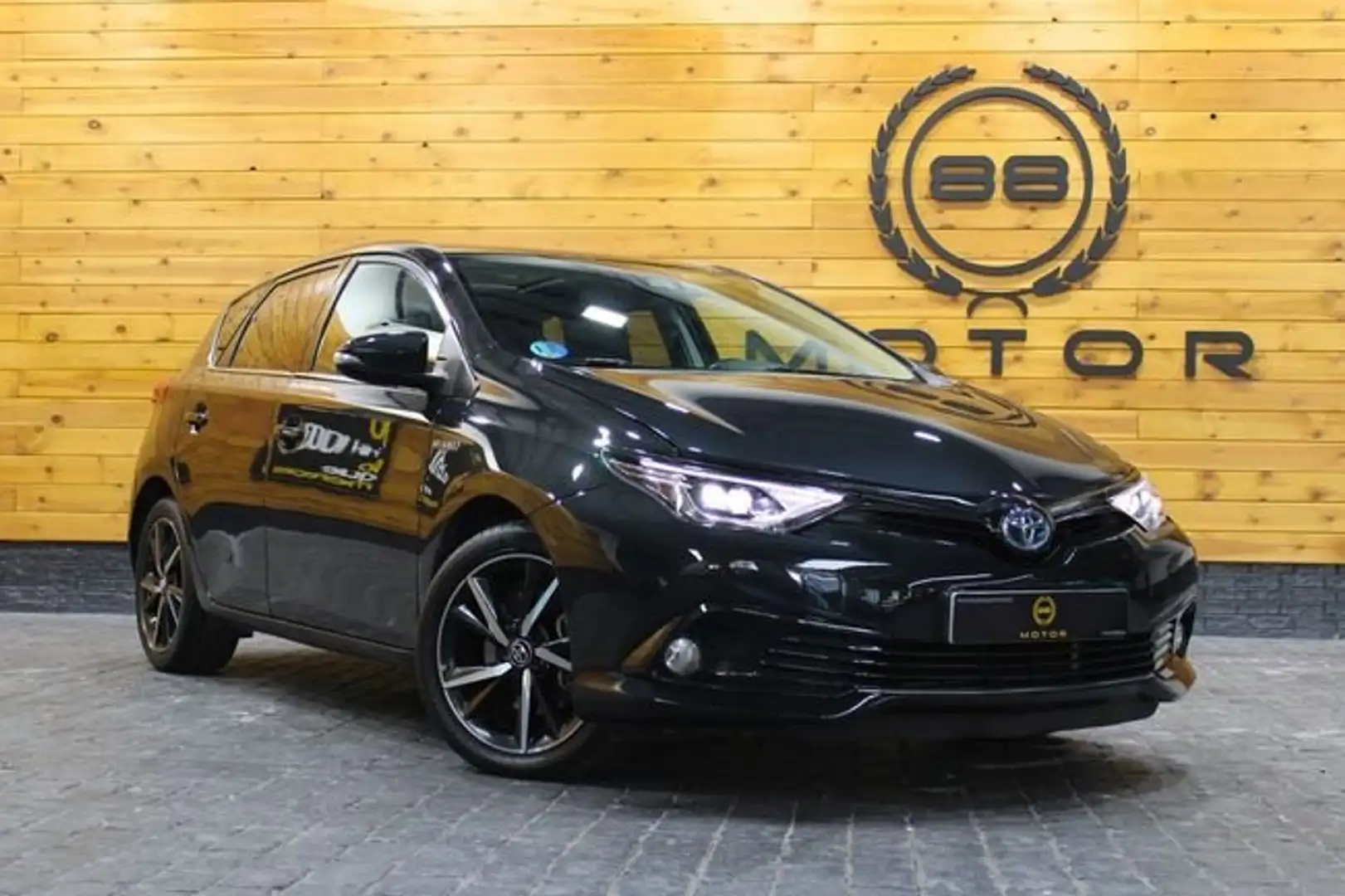 Toyota Auris hybrid 140H Feel! Negro - 1