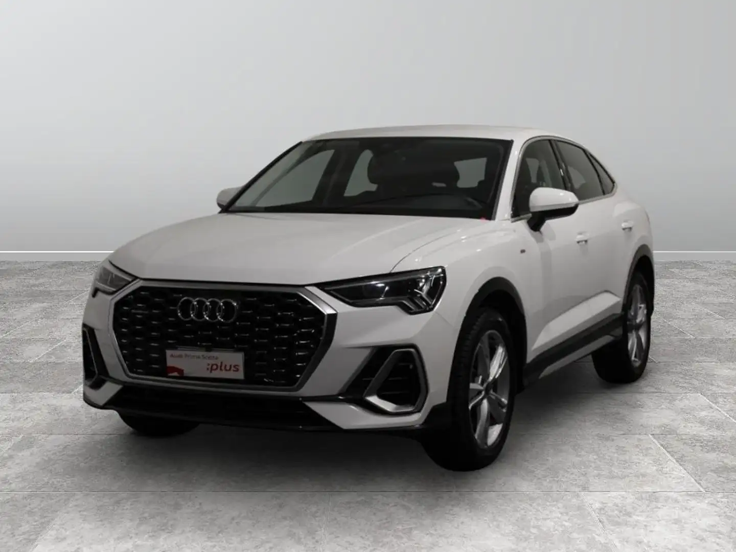 Audi Q3 Sportback 40 2.0 tdi S Line Edition quattro 200cv Wit - 1